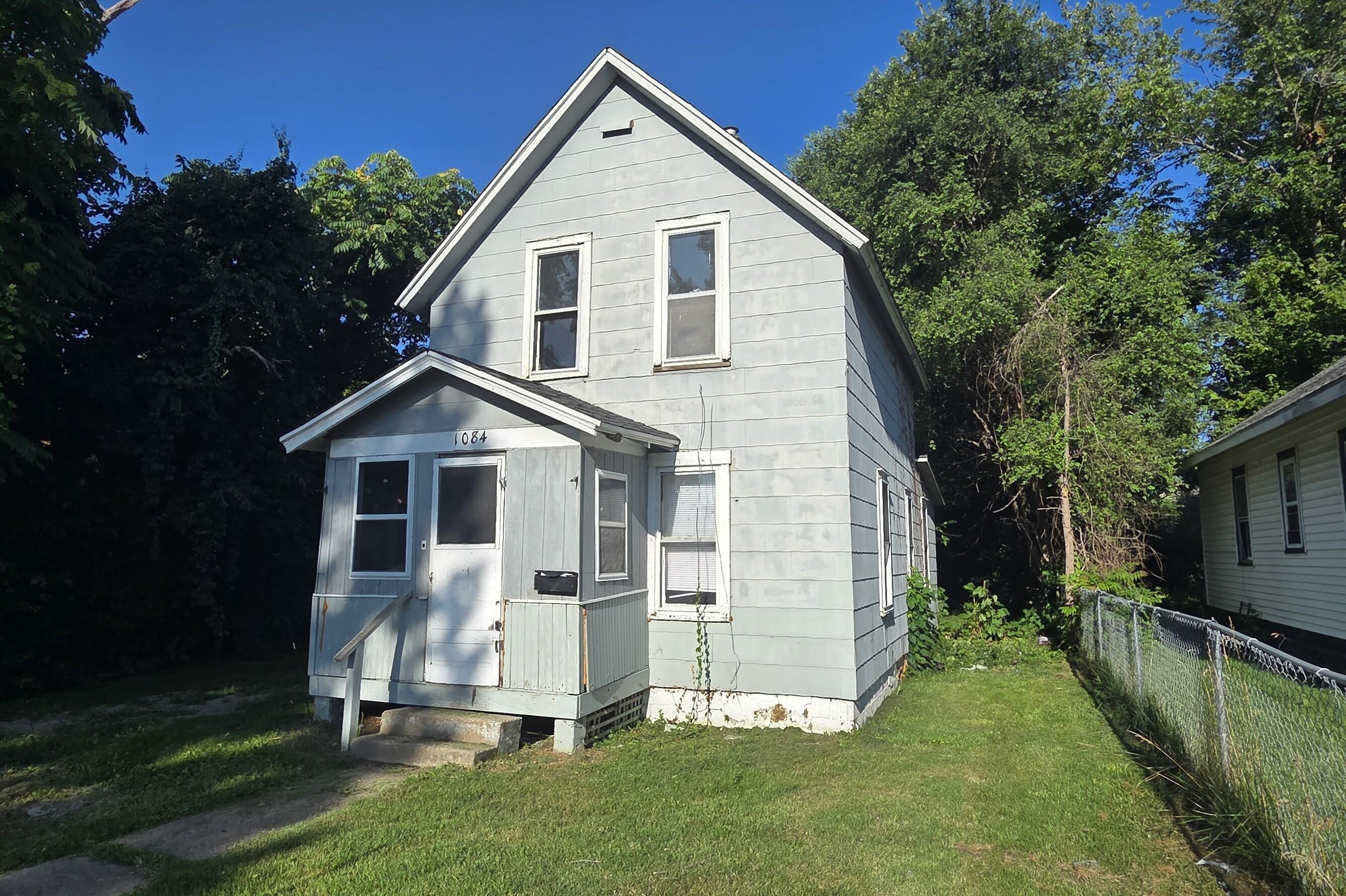 1084 Hurd Avenue Benton Harbor MI 49022