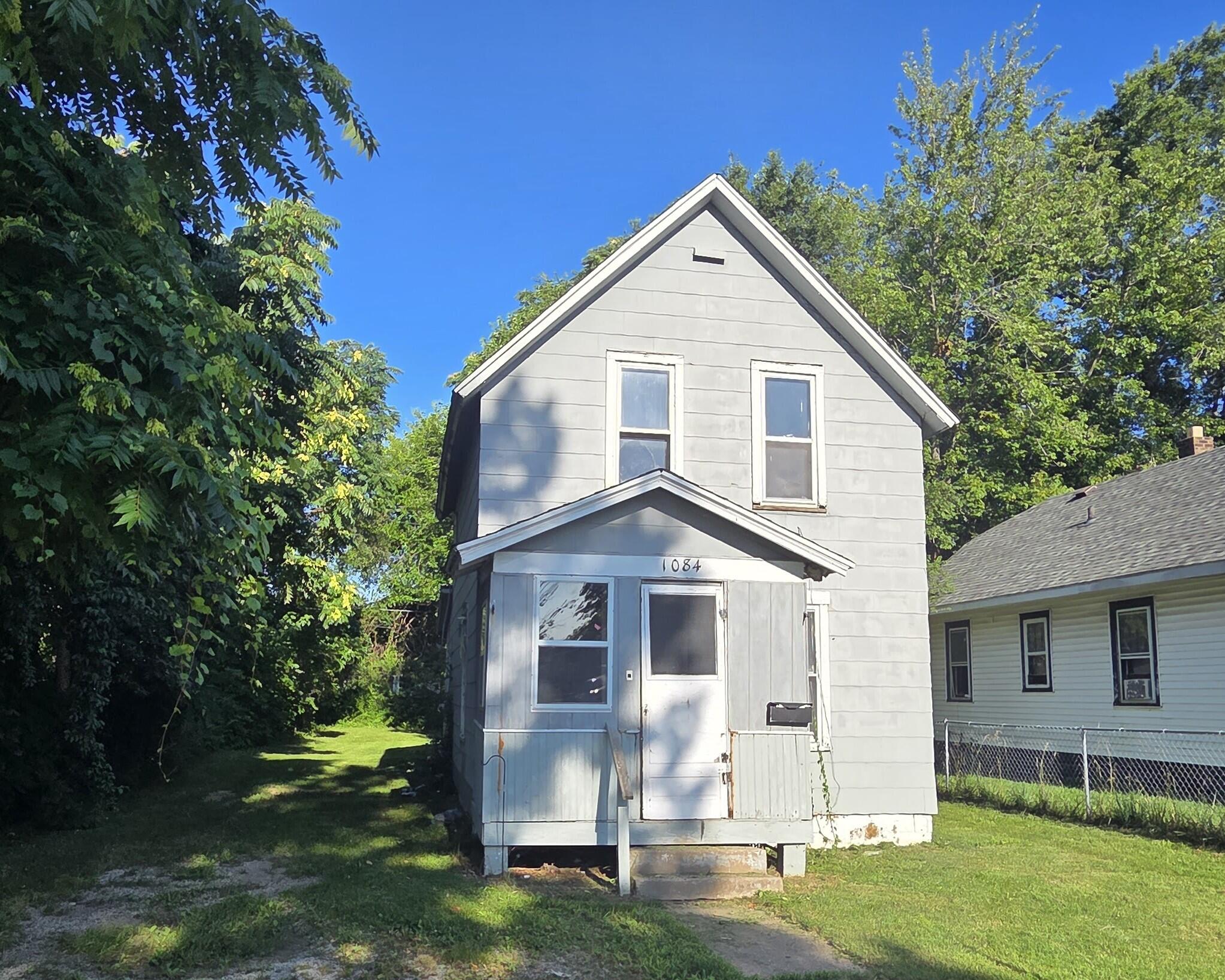 1084 Hurd Avenue Benton Harbor MI 49022
