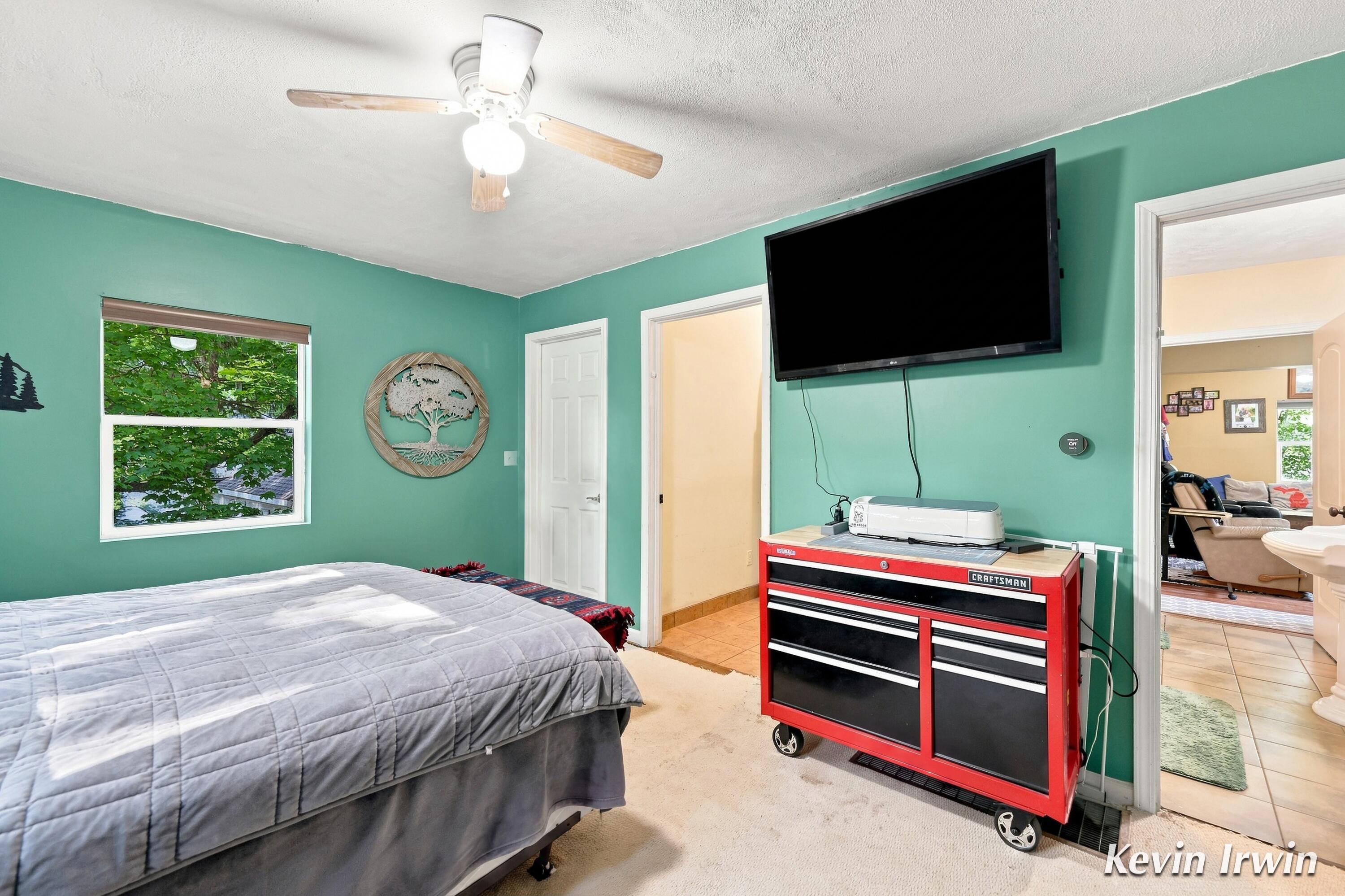 6780 Tulare Avenue NE Rockford MI 49341