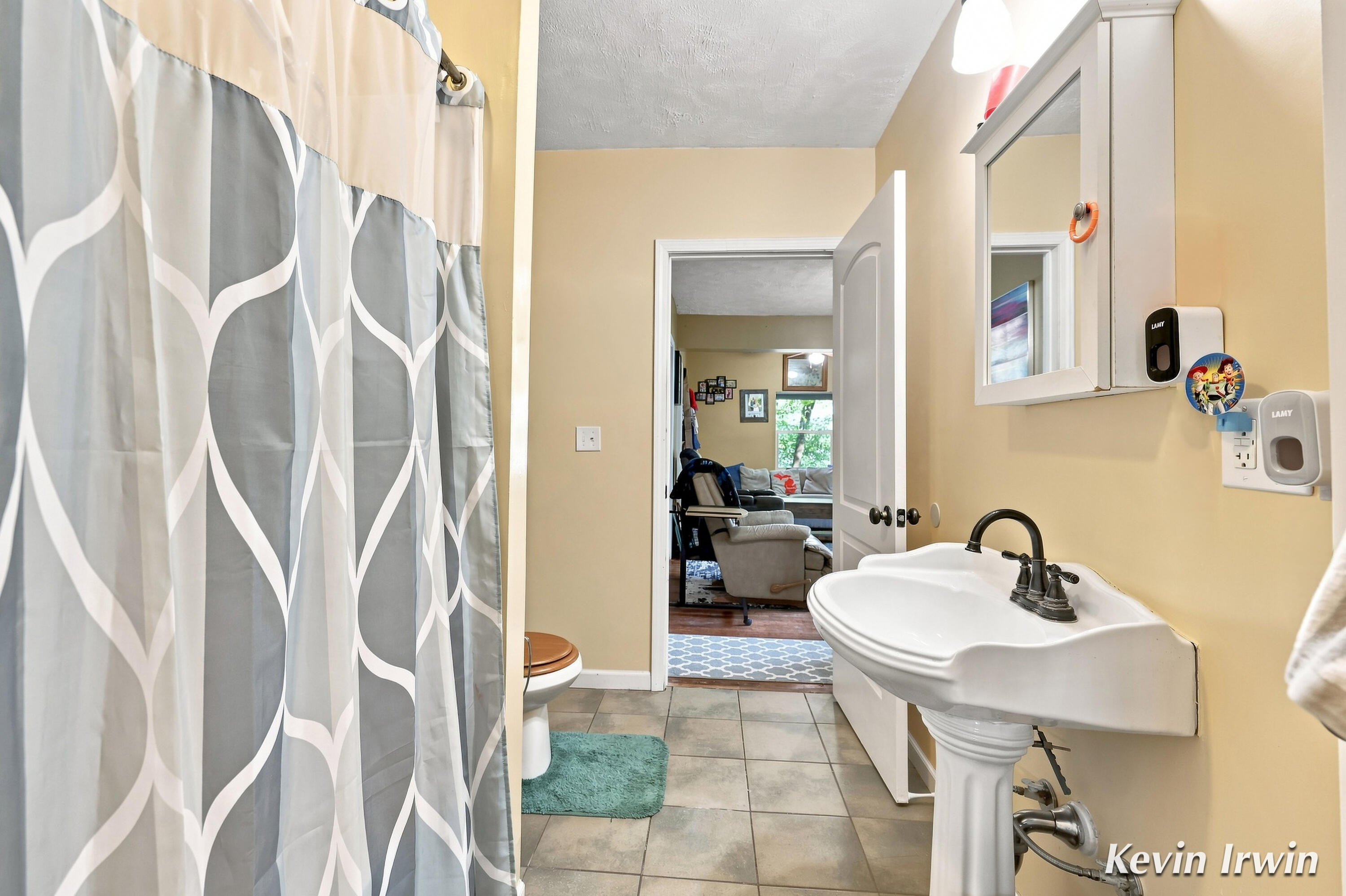 6780 Tulare Avenue NE Rockford MI 49341
