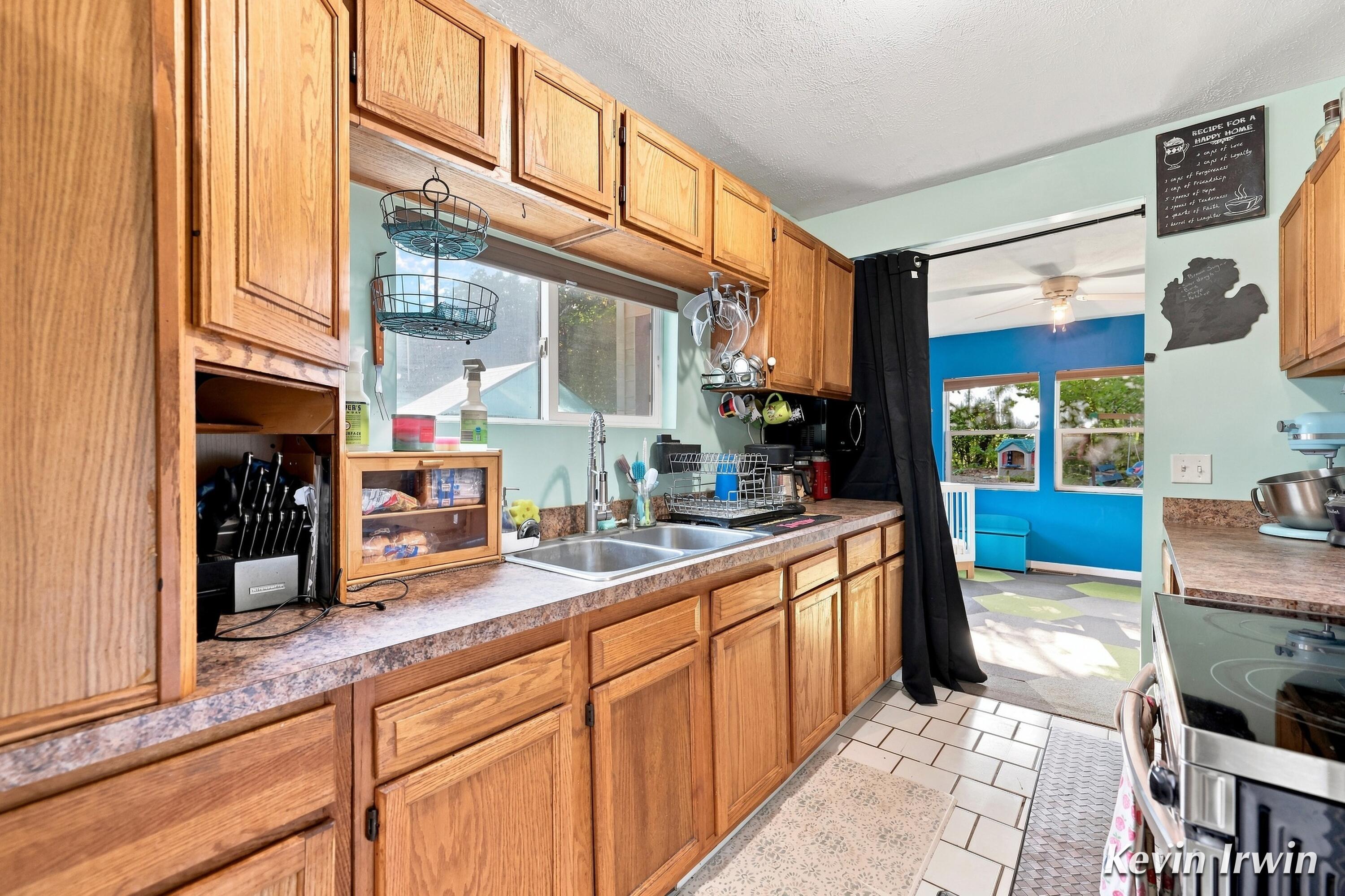 6780 Tulare Avenue NE Rockford MI 49341