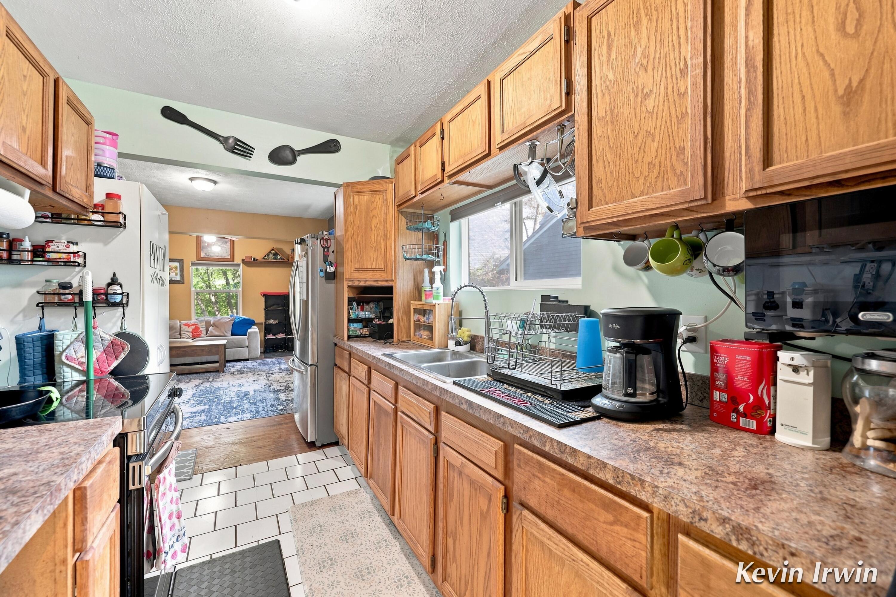 6780 Tulare Avenue NE Rockford MI 49341