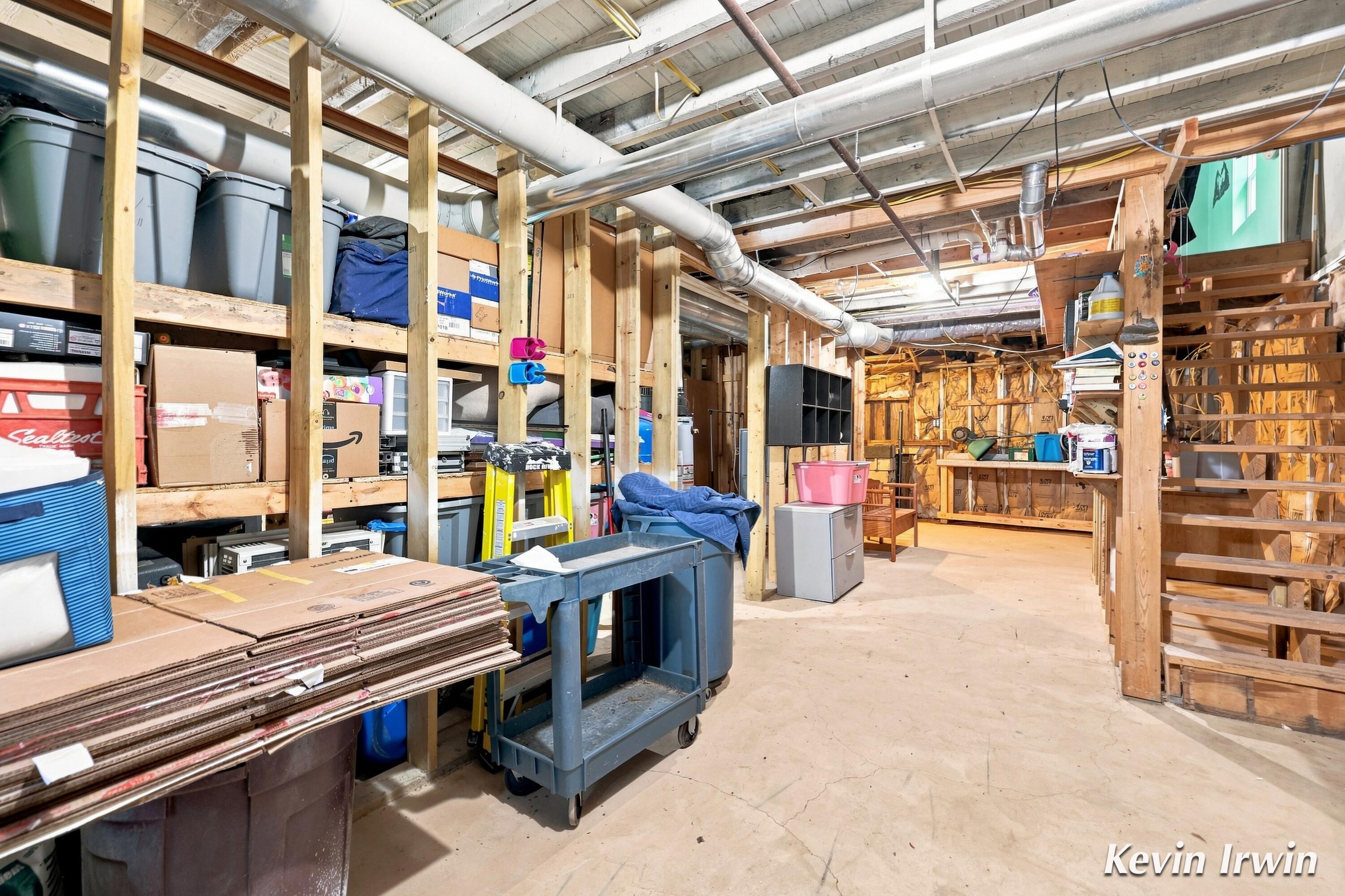 6780 Tulare Avenue NE Rockford MI 49341