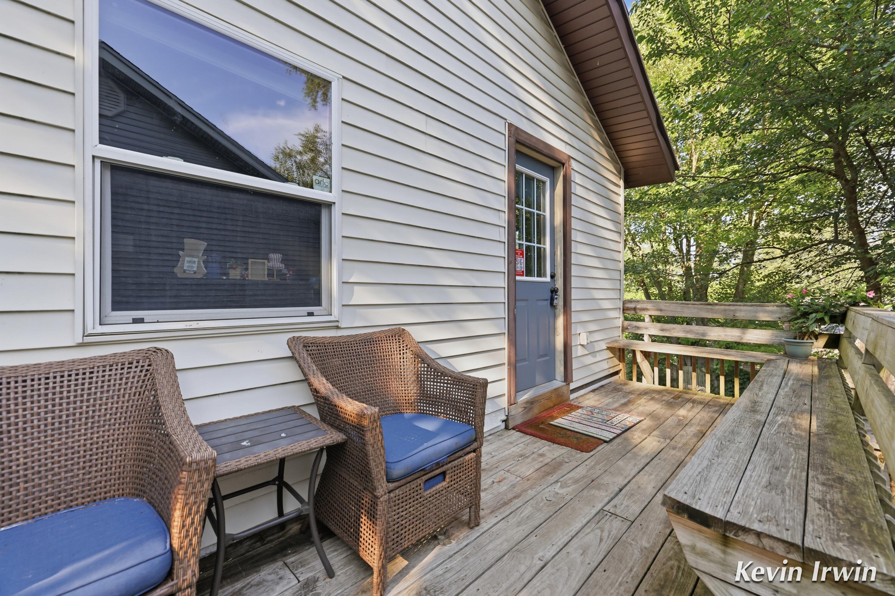 6780 Tulare Avenue NE Rockford MI 49341