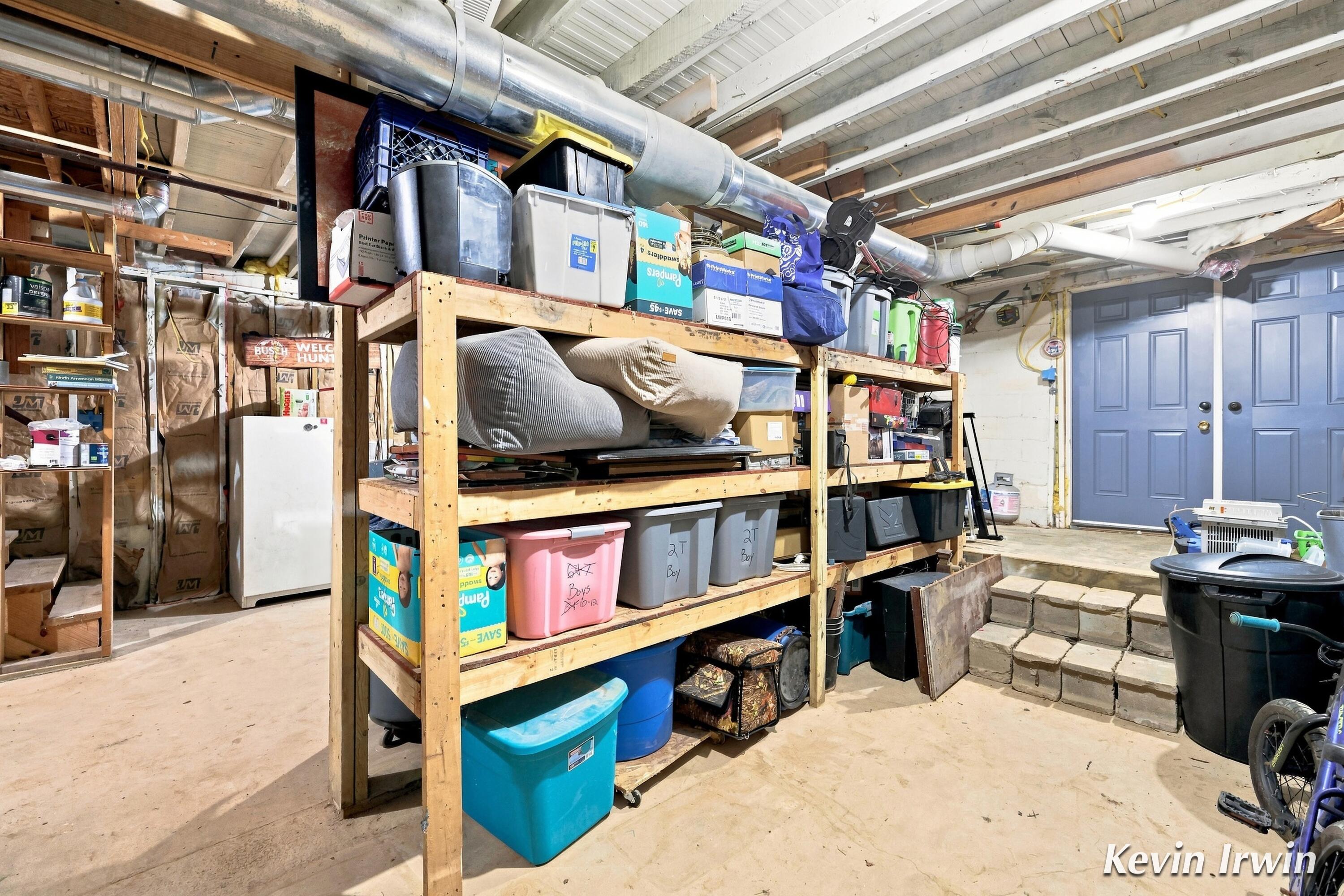 6780 Tulare Avenue NE Rockford MI 49341