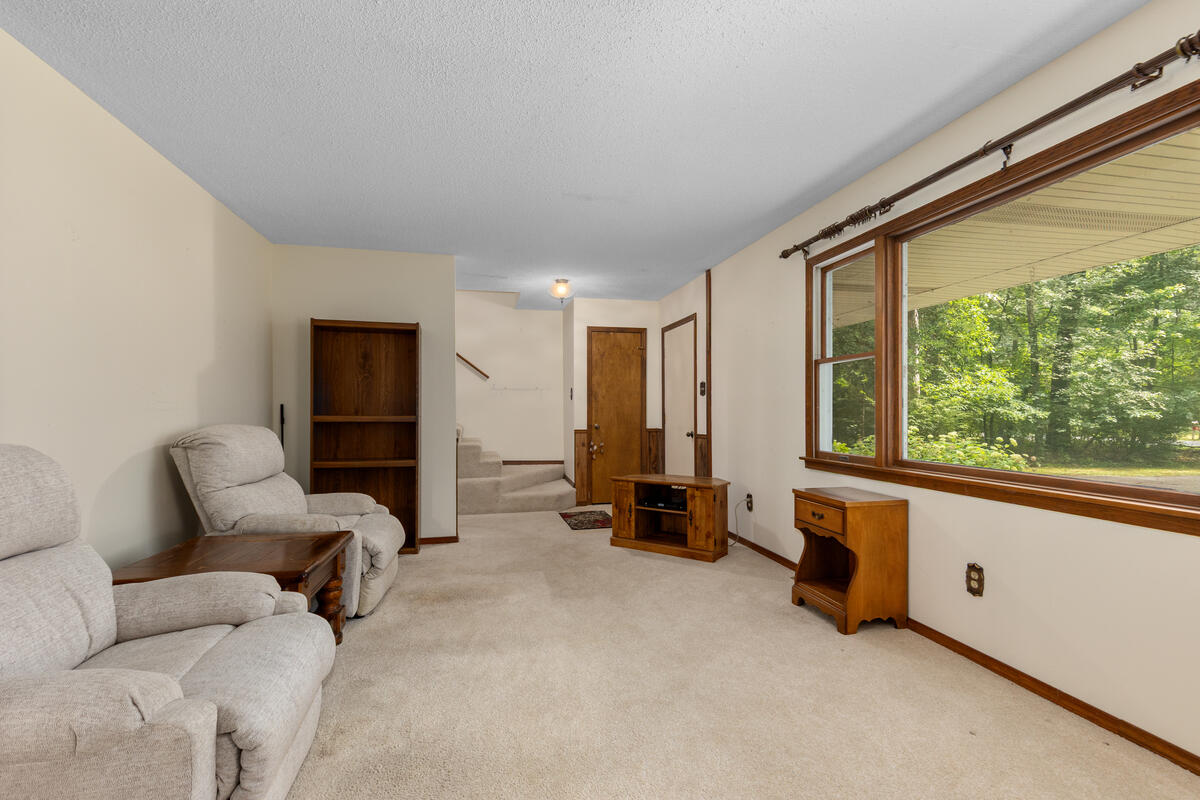 14189 132nd Avenue Grand Haven MI 49417