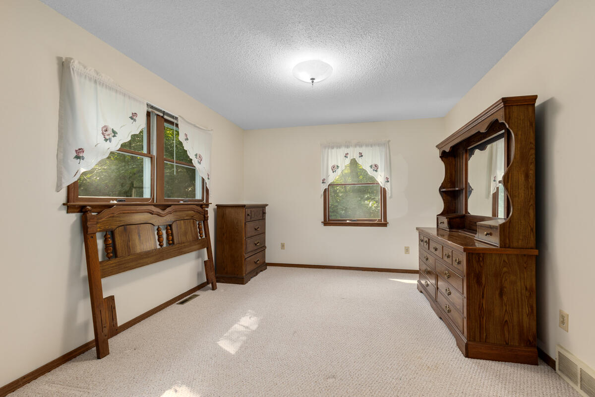 14189 132nd Avenue Grand Haven MI 49417