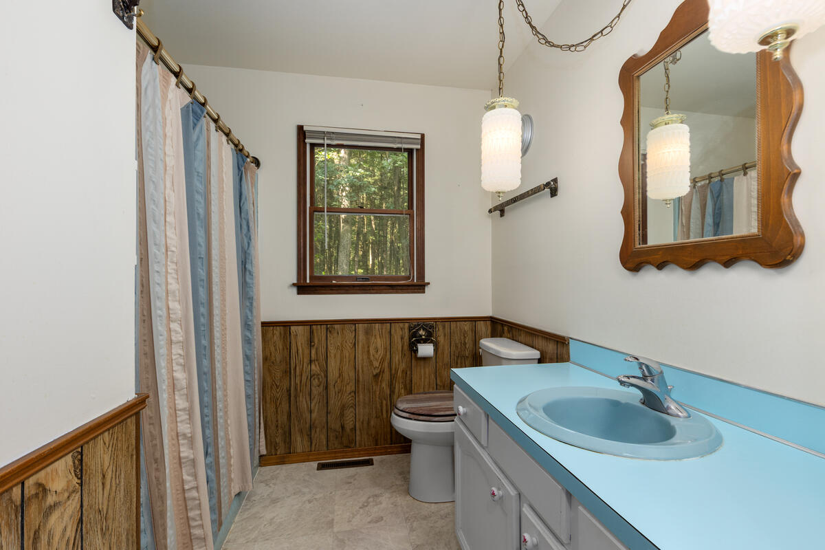 14189 132nd Avenue Grand Haven MI 49417