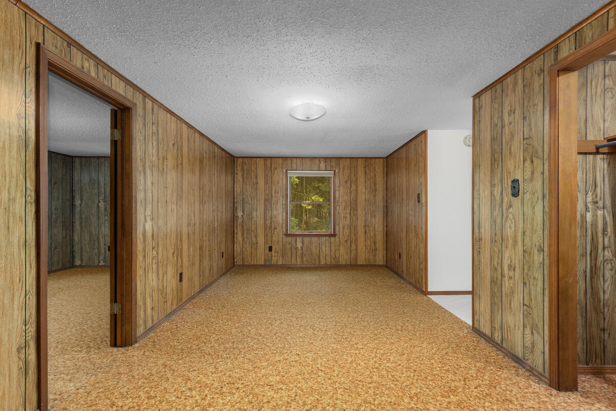 14189 132nd Avenue Grand Haven MI 49417