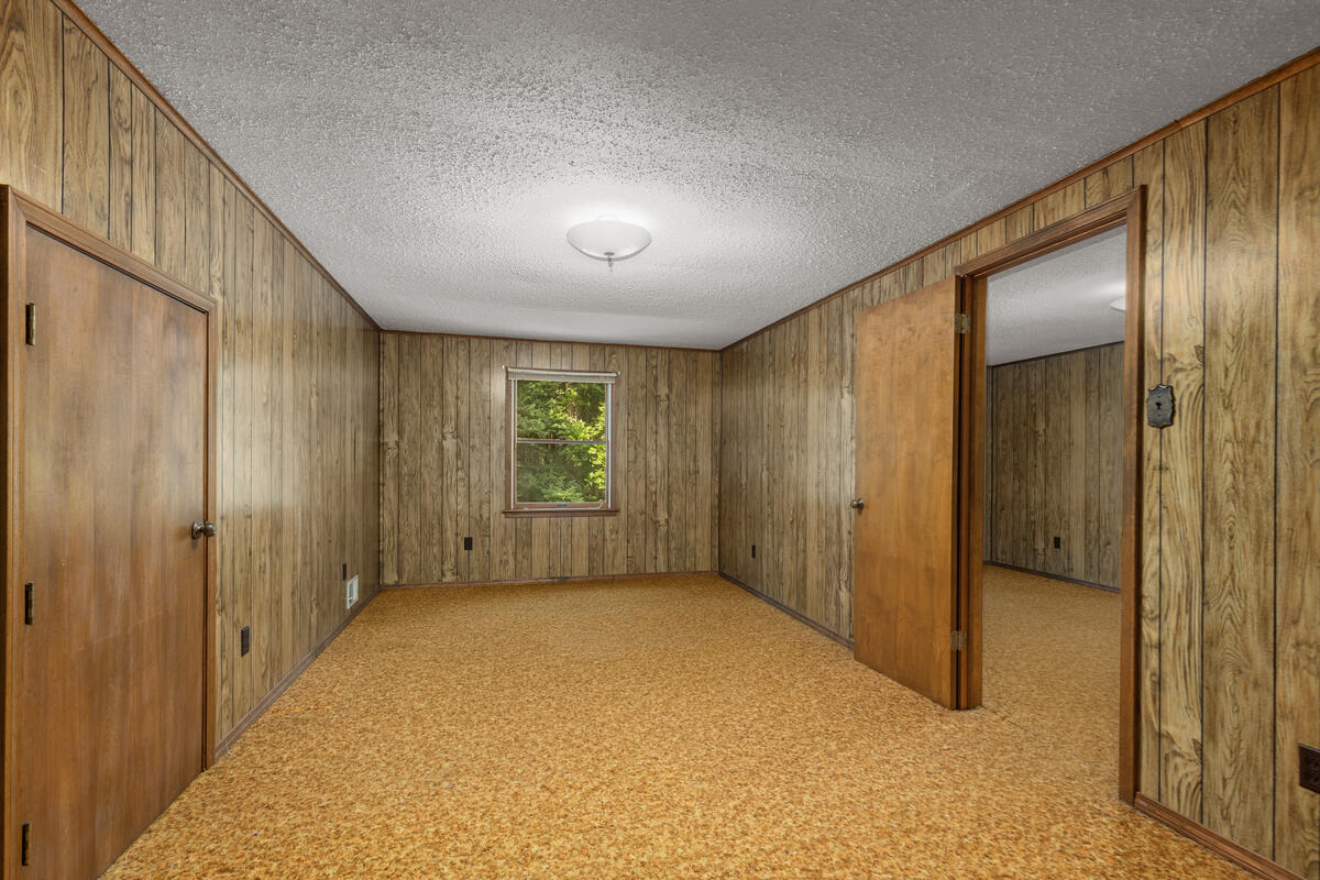 14189 132nd Avenue Grand Haven MI 49417