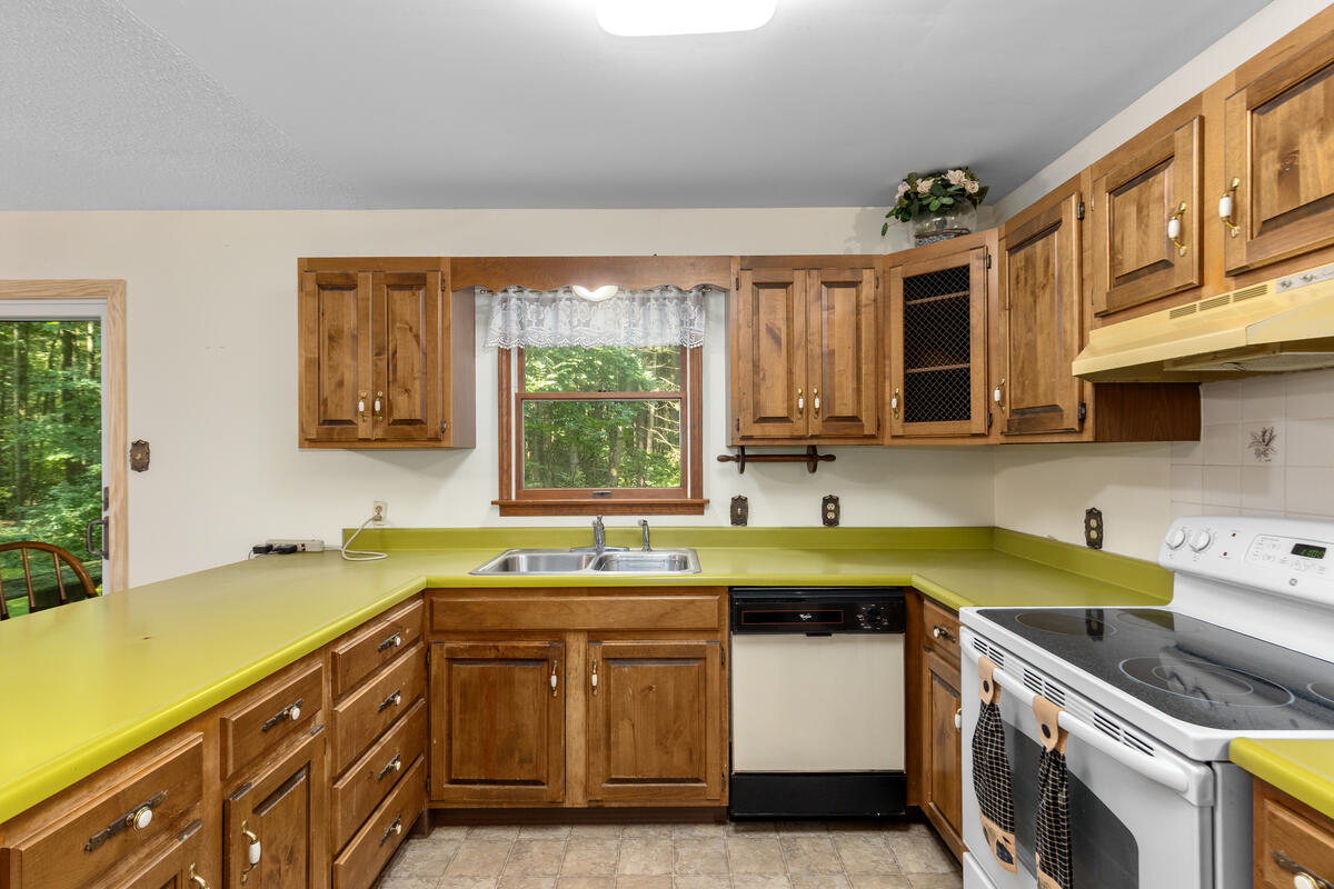 14189 132nd Avenue Grand Haven MI 49417