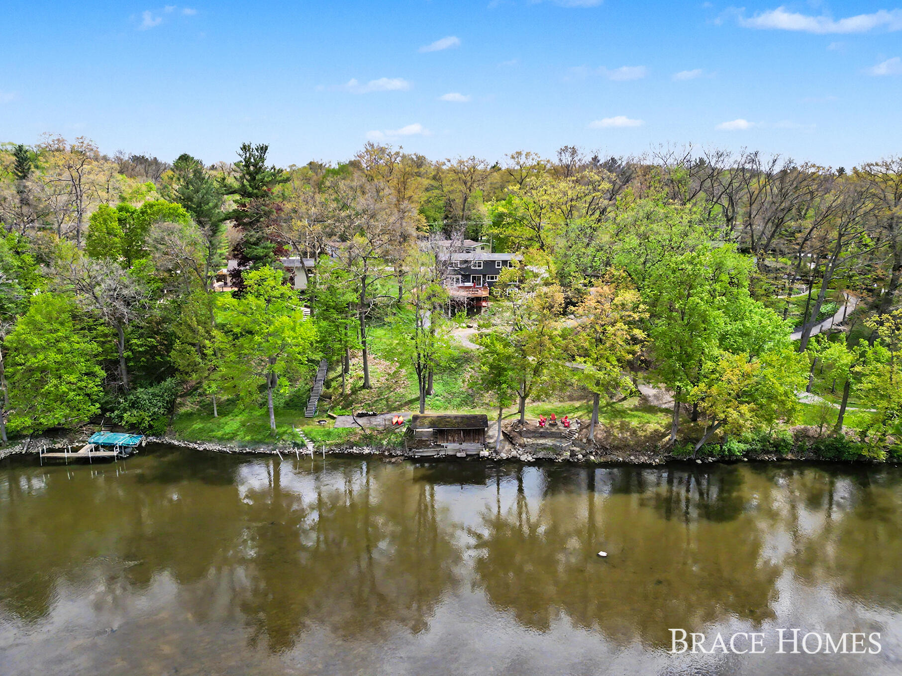 2793 Cascade Springs Drive SE Grand Rapids MI 49546