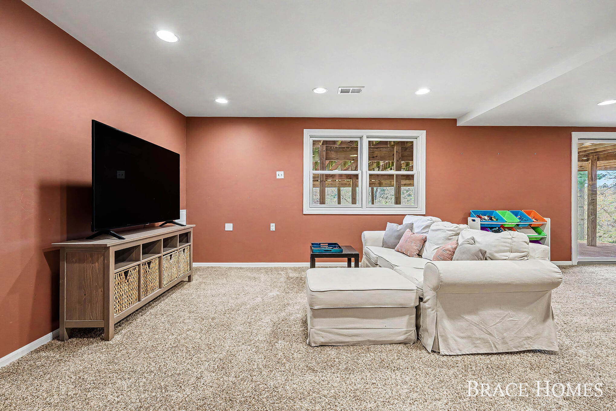 2793 Cascade Springs Drive SE Grand Rapids MI 49546