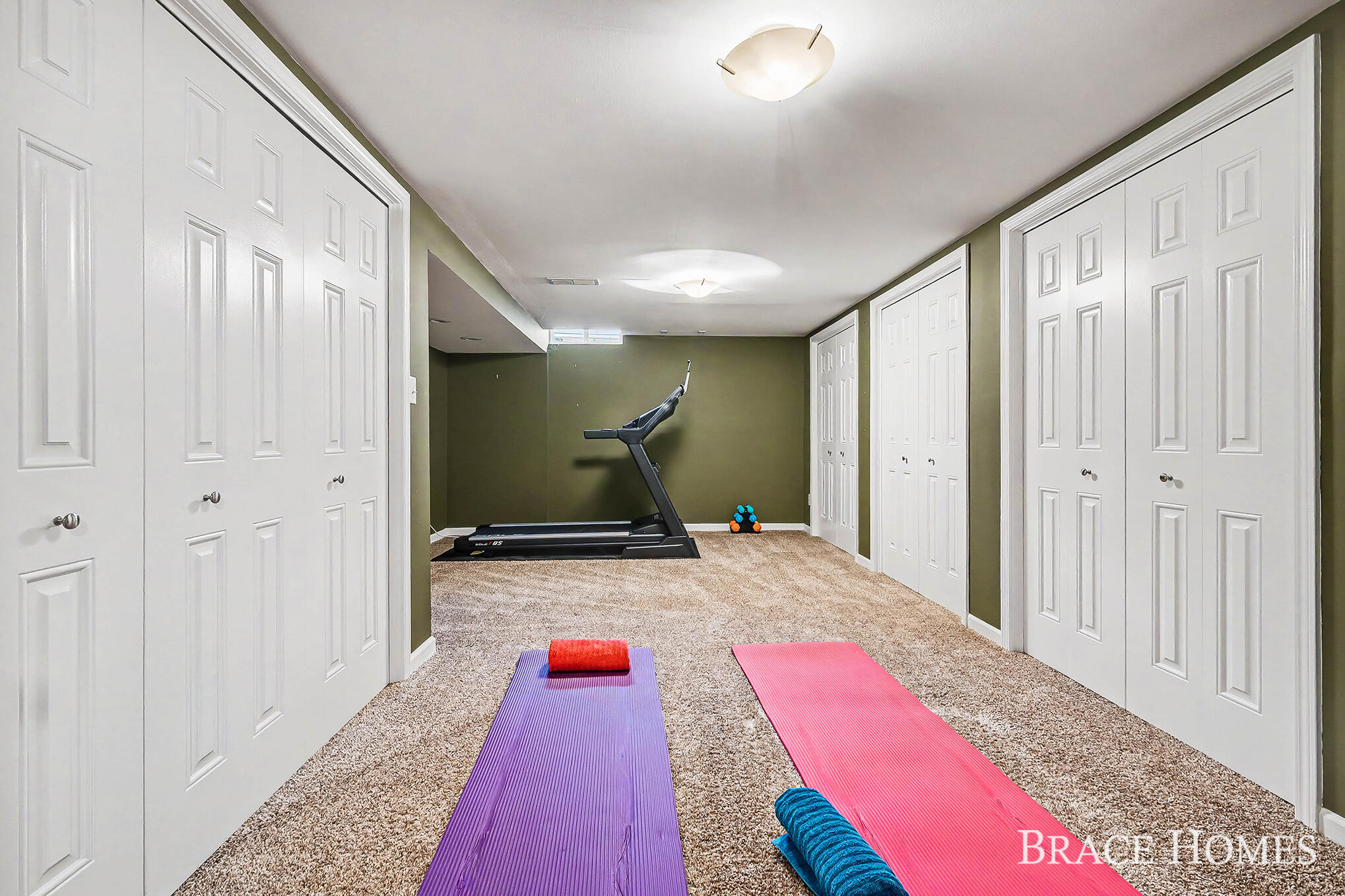 2793 Cascade Springs Drive SE Grand Rapids MI 49546