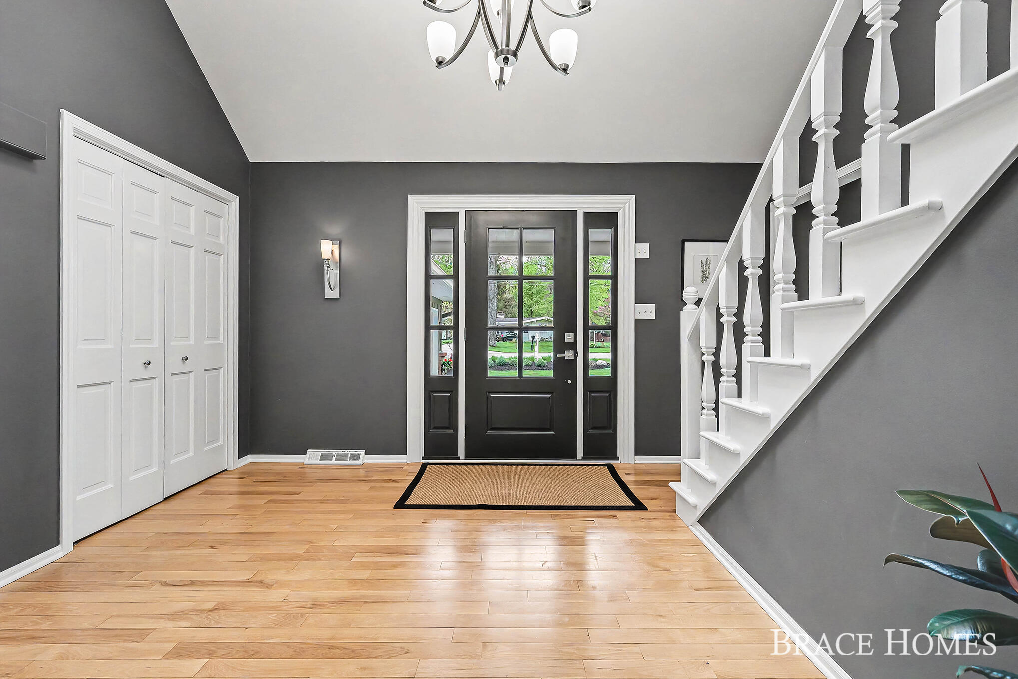 2793 Cascade Springs Drive SE Grand Rapids MI 49546