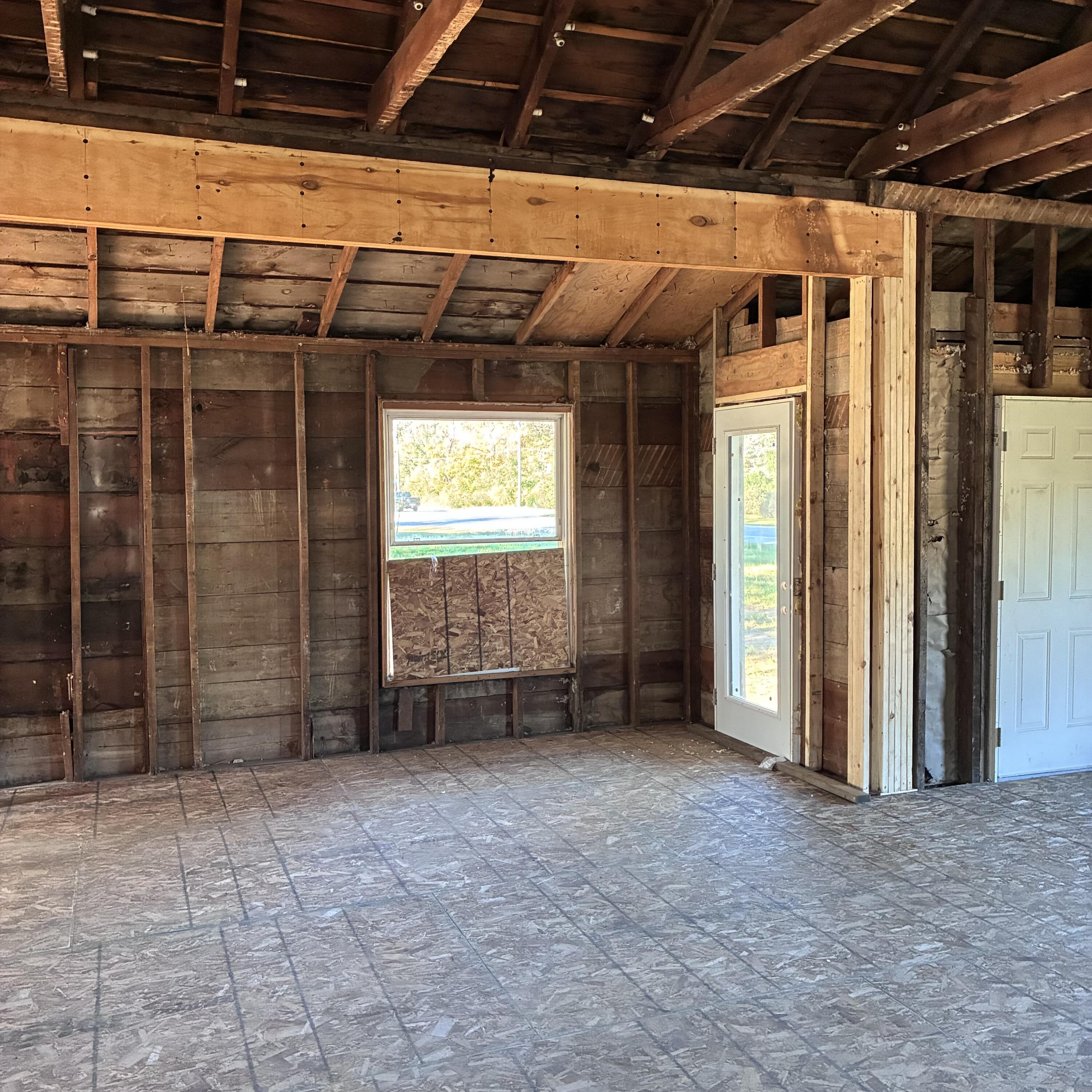 6183 M-63 Coloma MI 49038