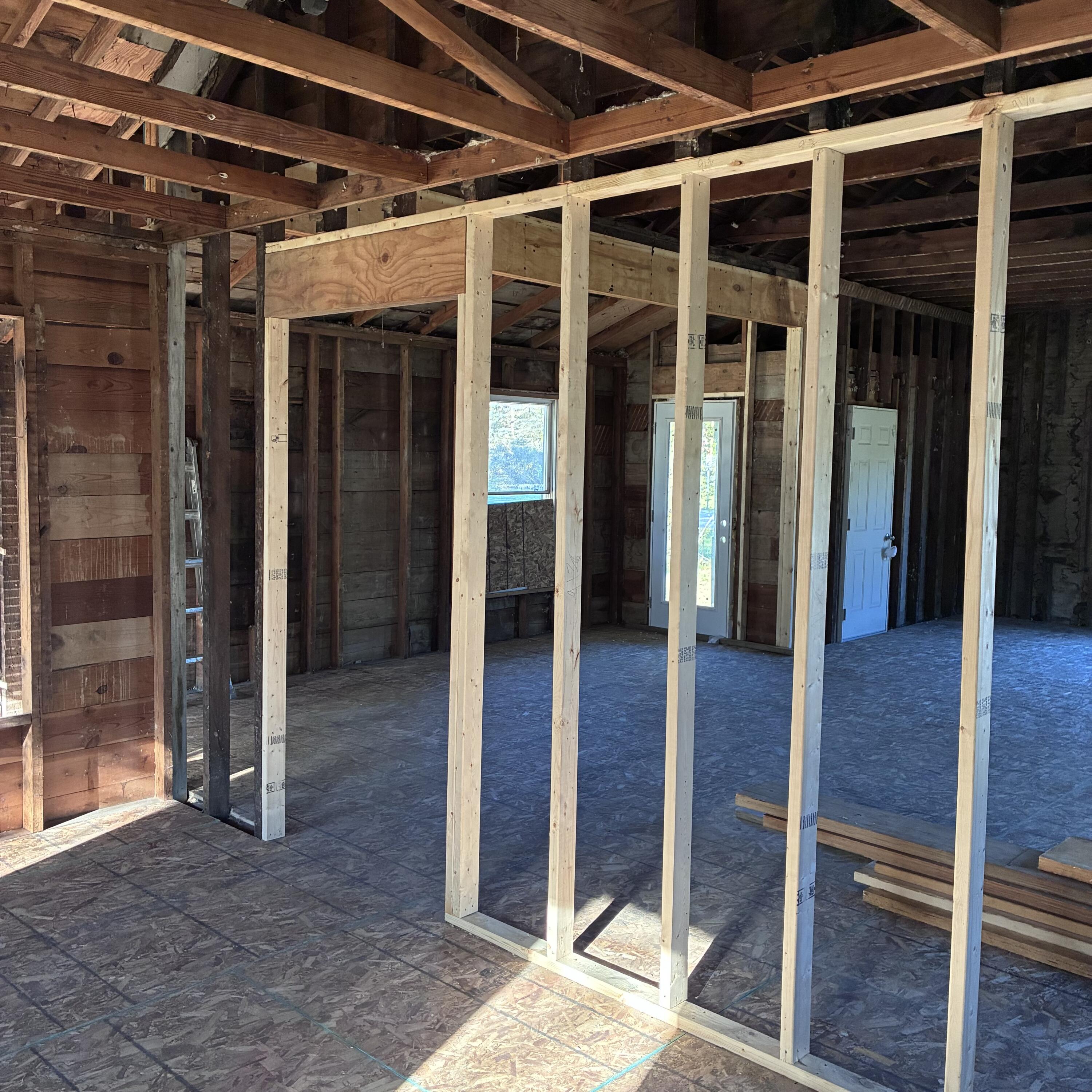 6183 M-63 Coloma MI 49038