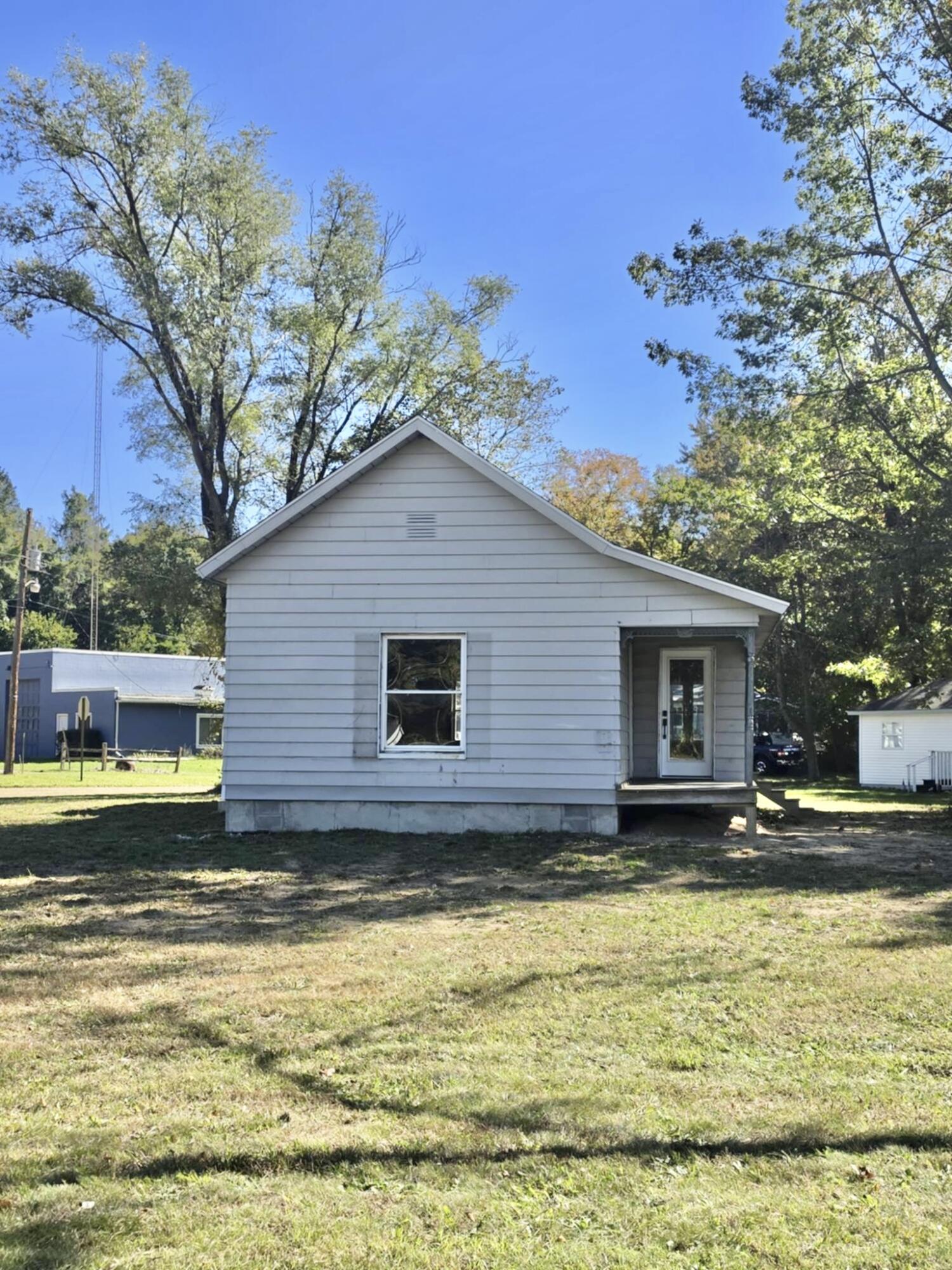 6183 M-63 Coloma MI 49038