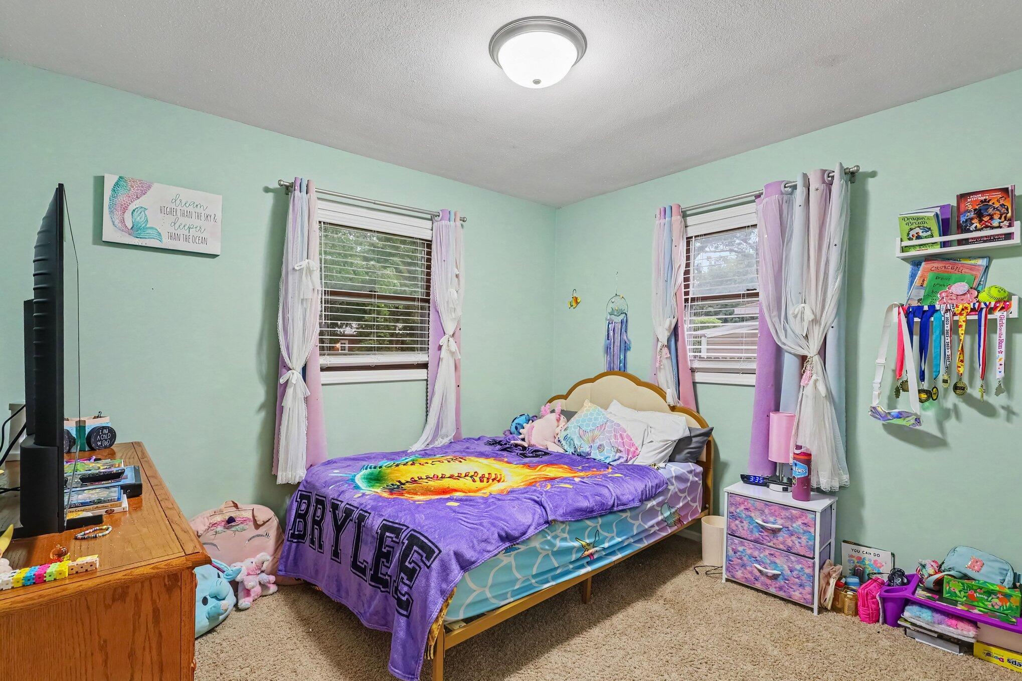 1830 Kings Court Muskegon MI 49445