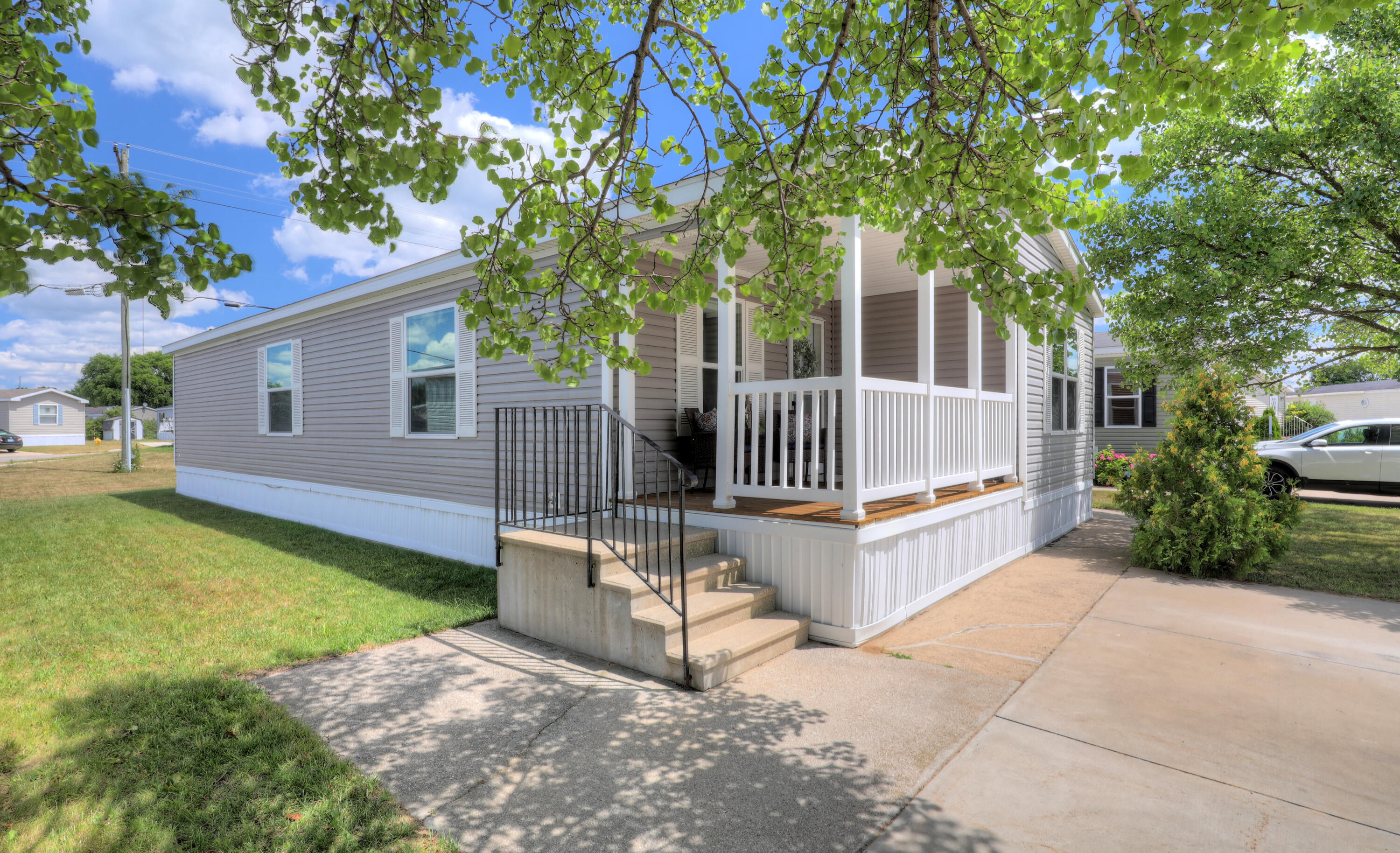3496 Meadow Lark Lane Zeeland MI 49464
