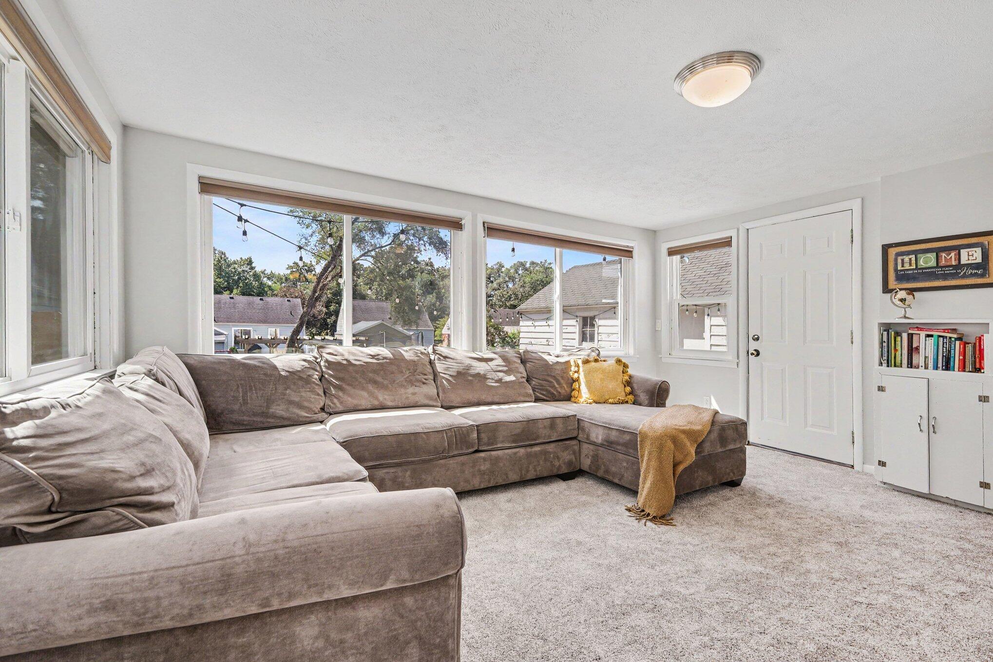 1128 Edna Street SE Grand Rapids MI 49507