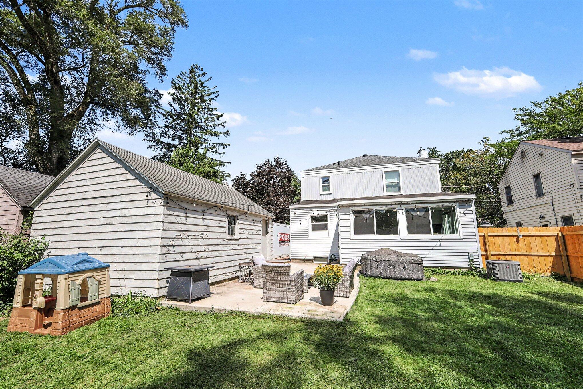 1128 Edna Street SE Grand Rapids MI 49507