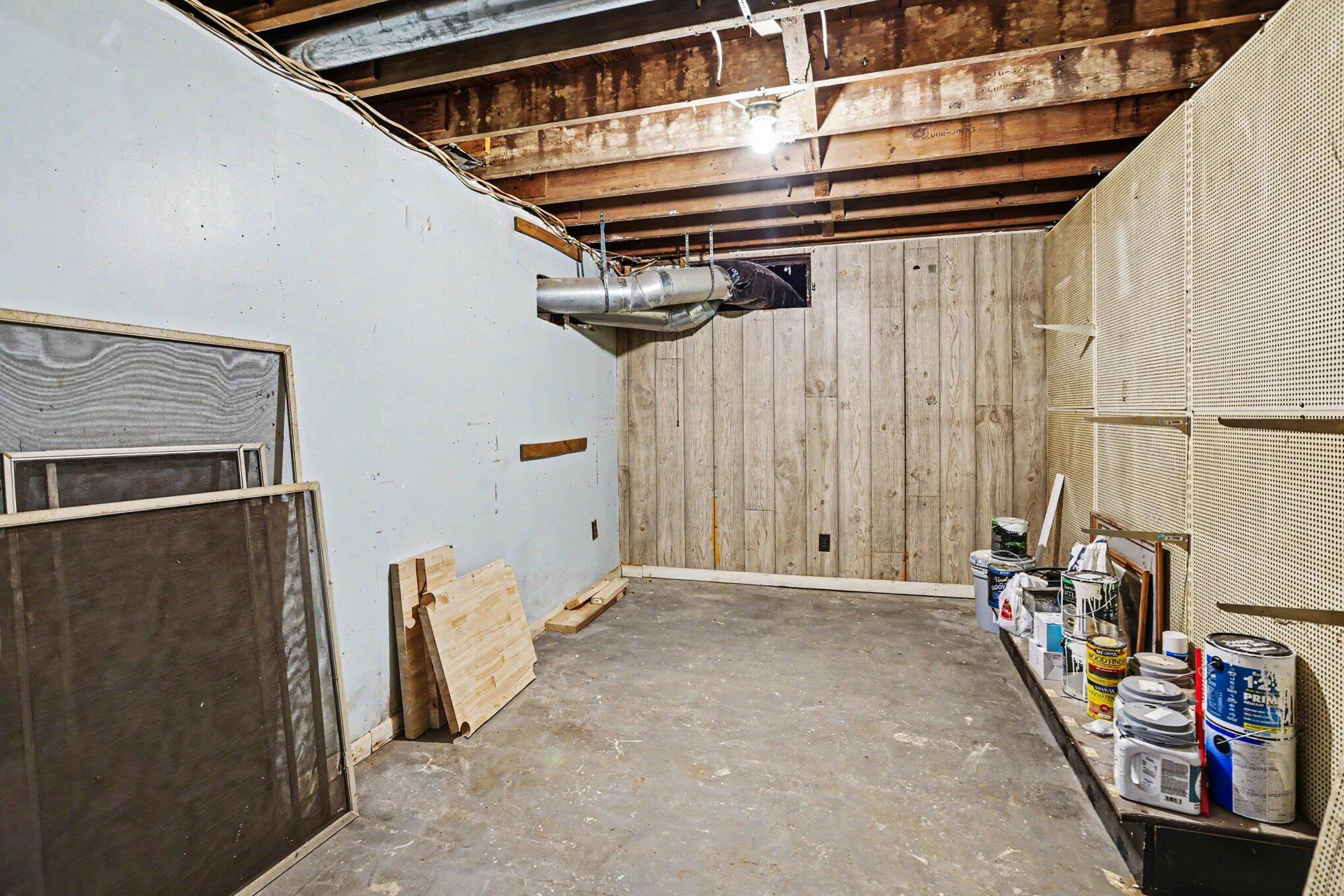 22111 Dutch Settlement Street Cassopolis MI 49031