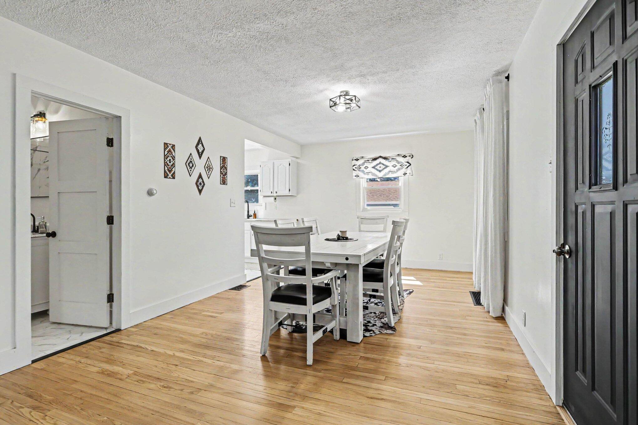 22111 Dutch Settlement Street Cassopolis MI 49031
