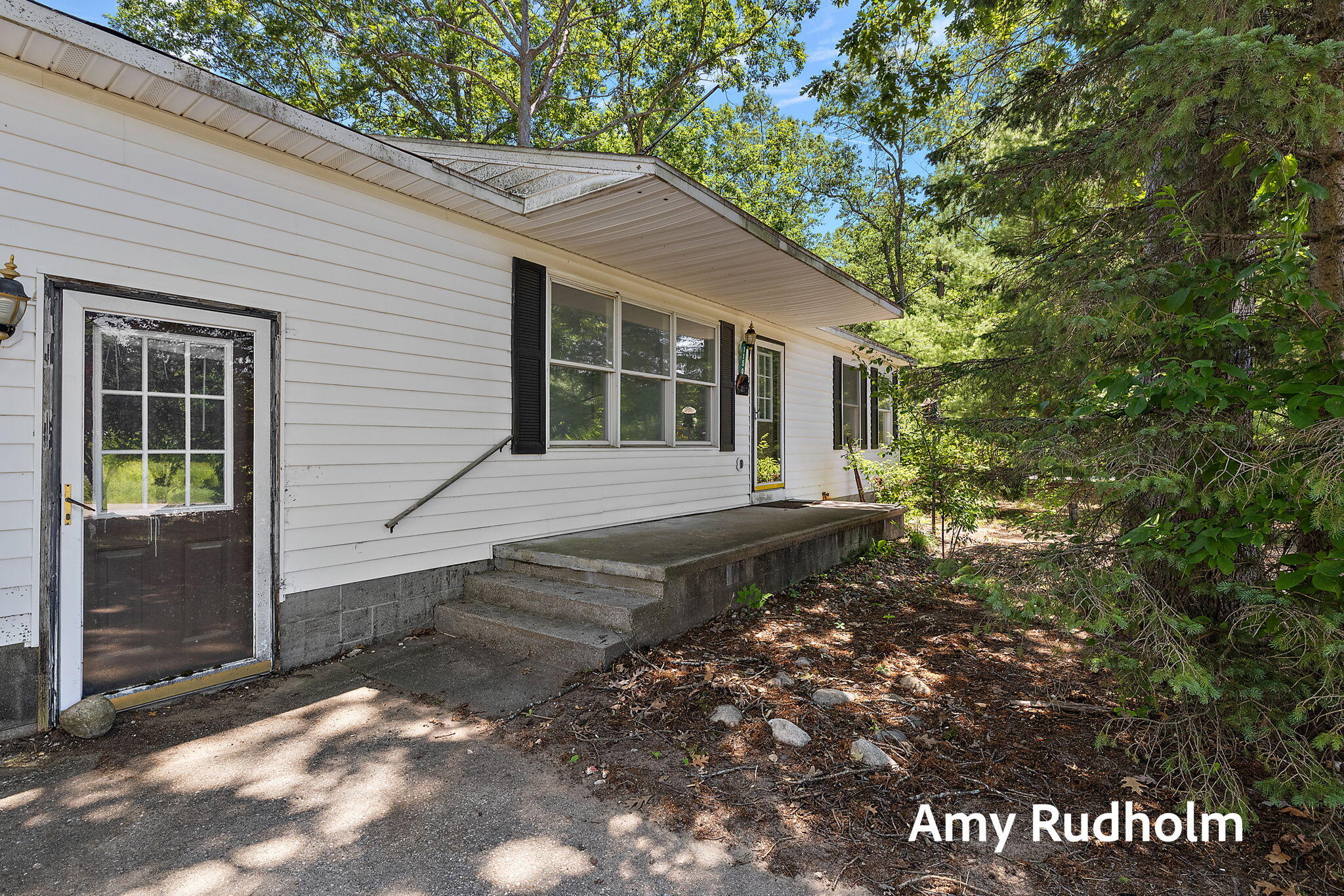 1150 Debaker Road Muskegon MI 49442