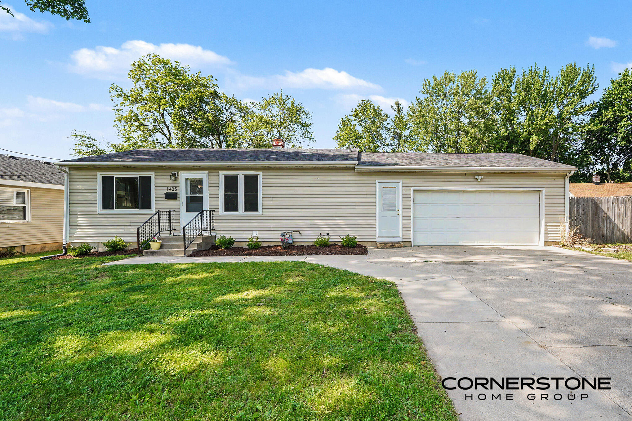 1435 Bradford Street NE Grand Rapids MI 49503