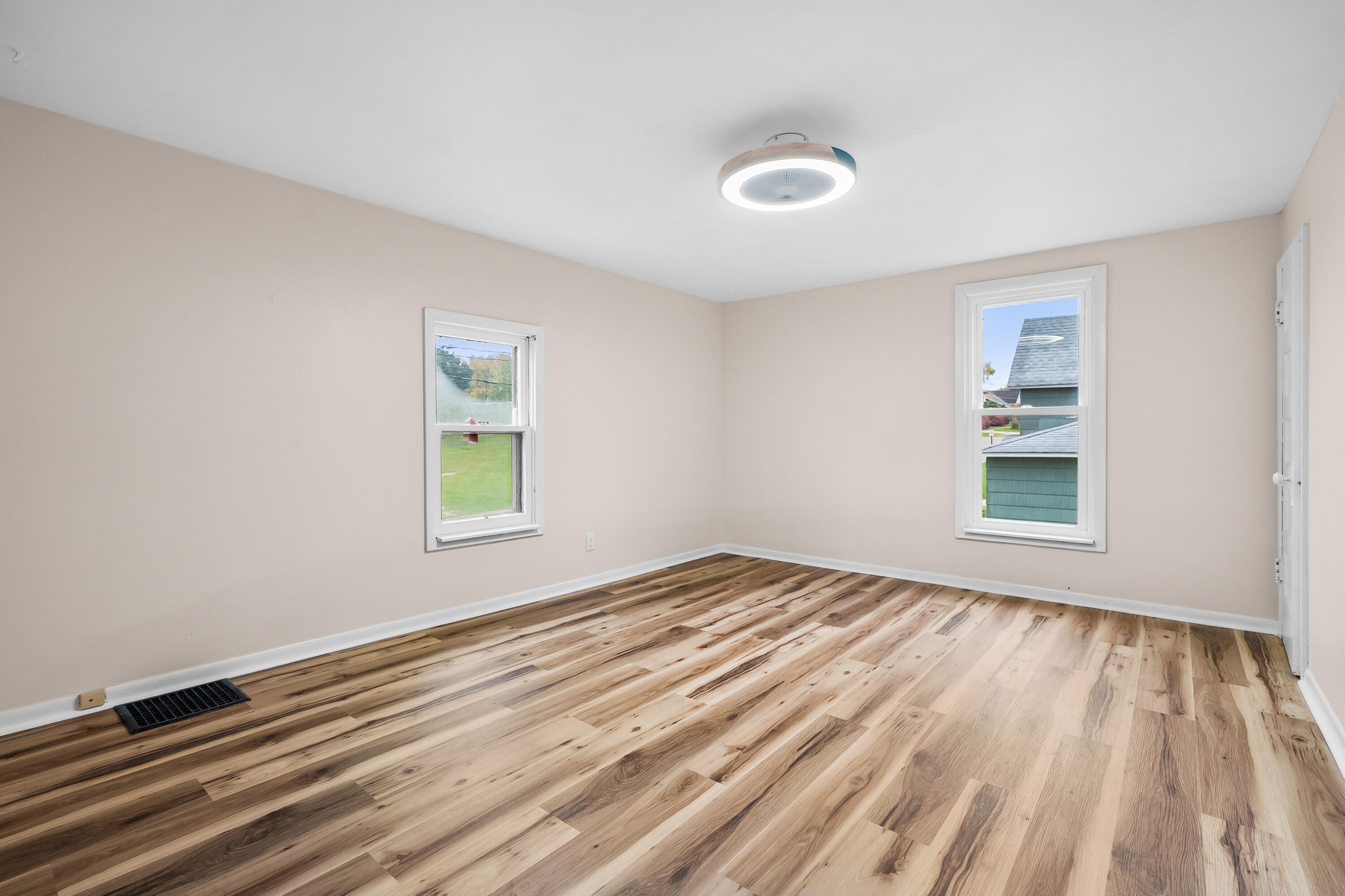 236 E Center Street Coloma MI 49038