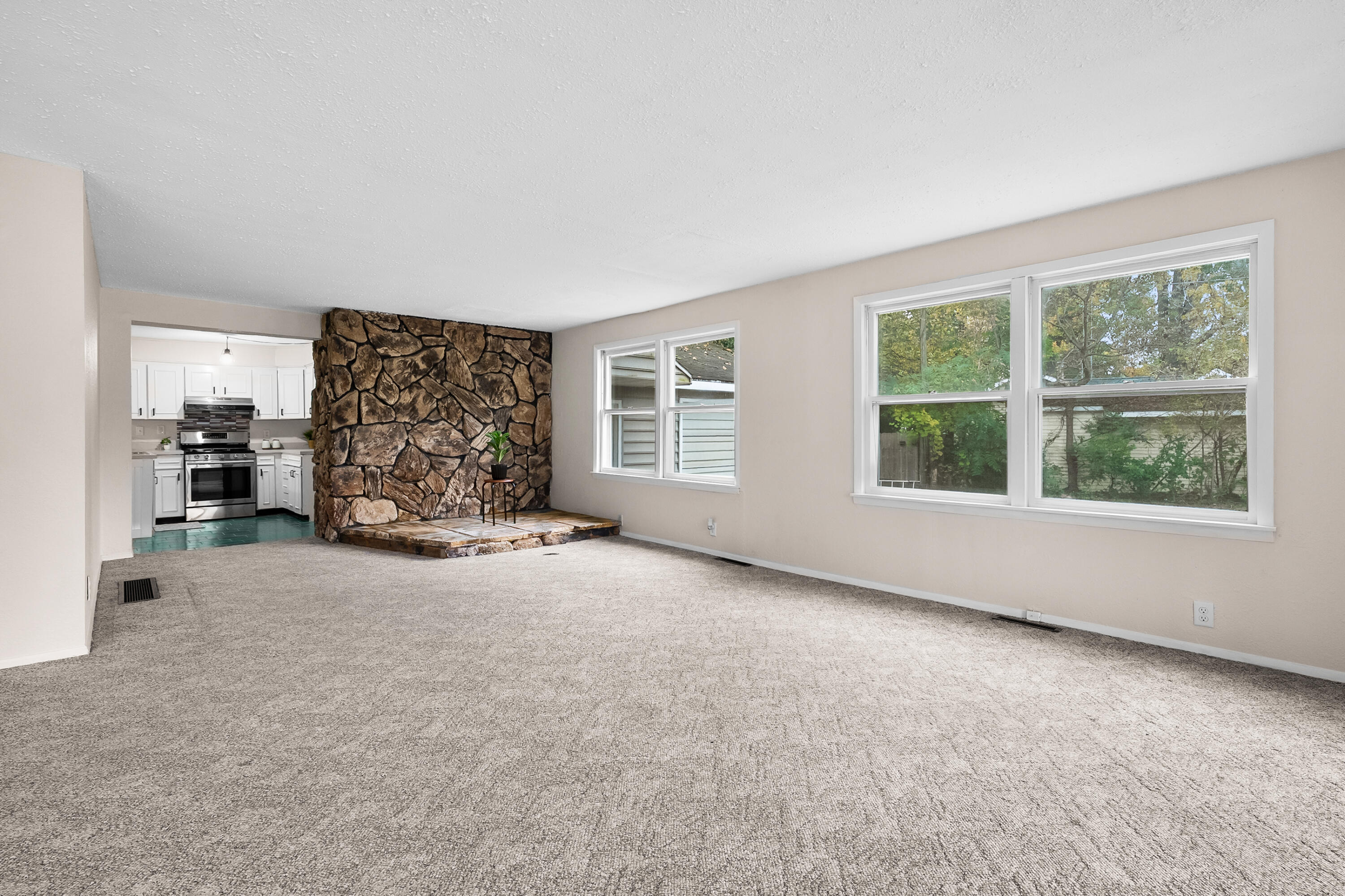 236 E Center Street Coloma MI 49038