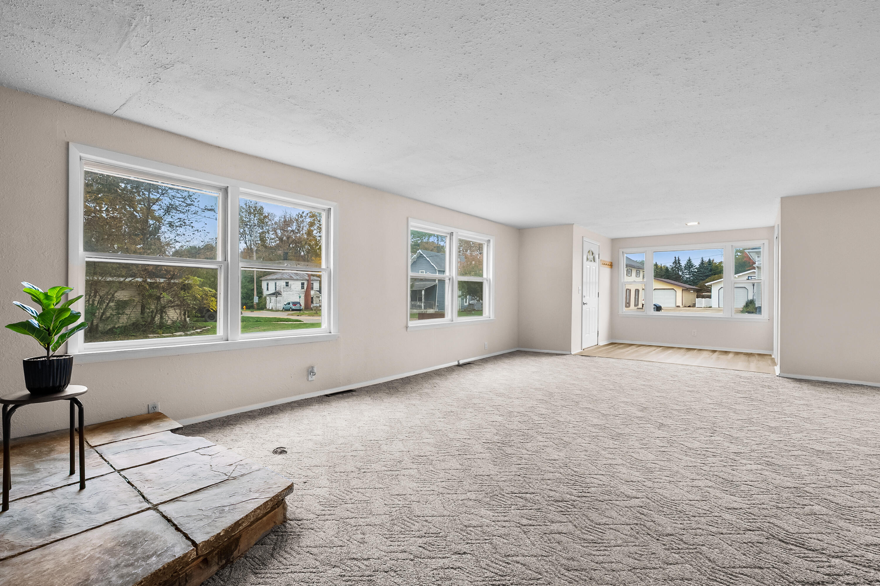 236 E Center Street Coloma MI 49038