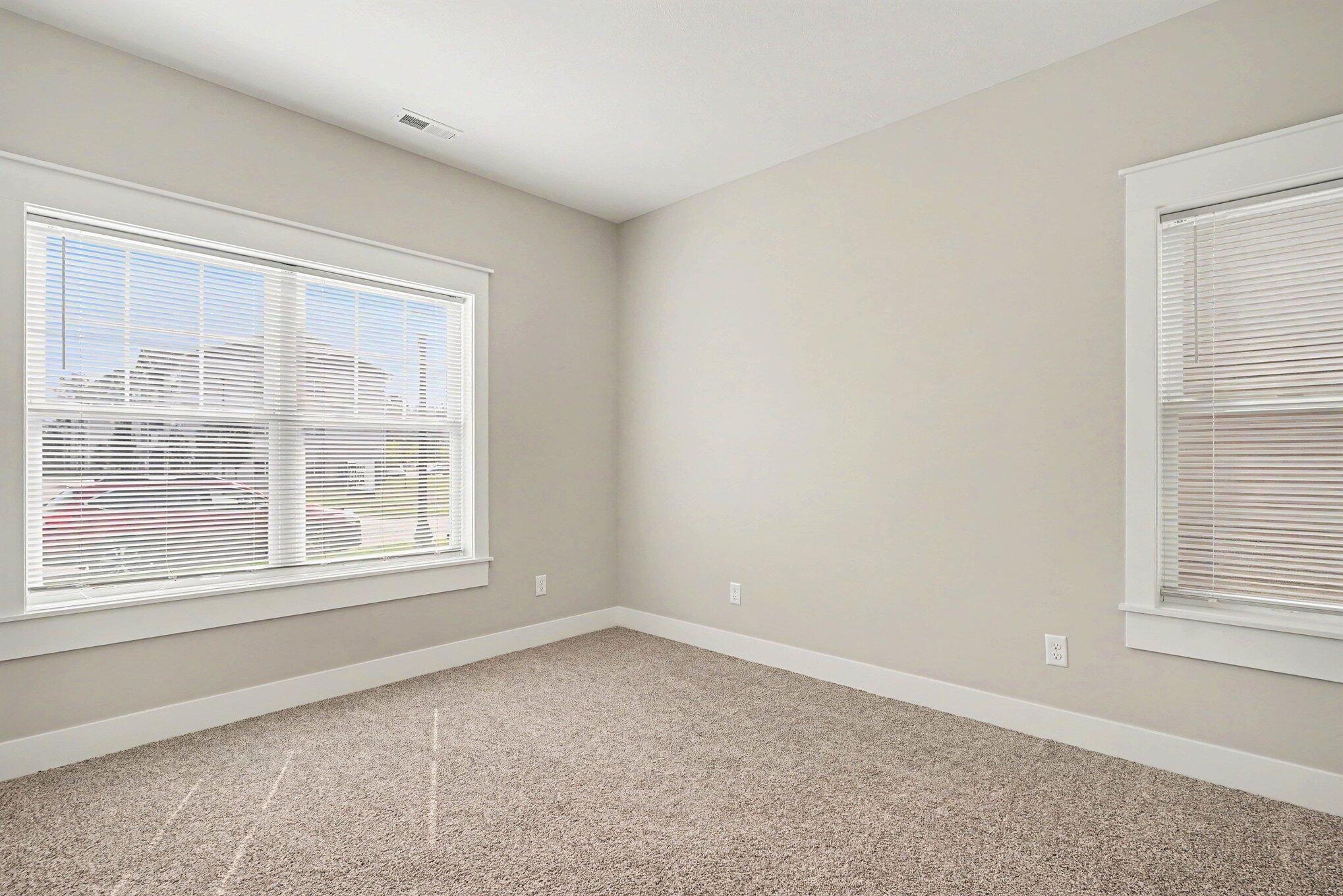 2118 Sherwood Avenue Holland MI 49423
