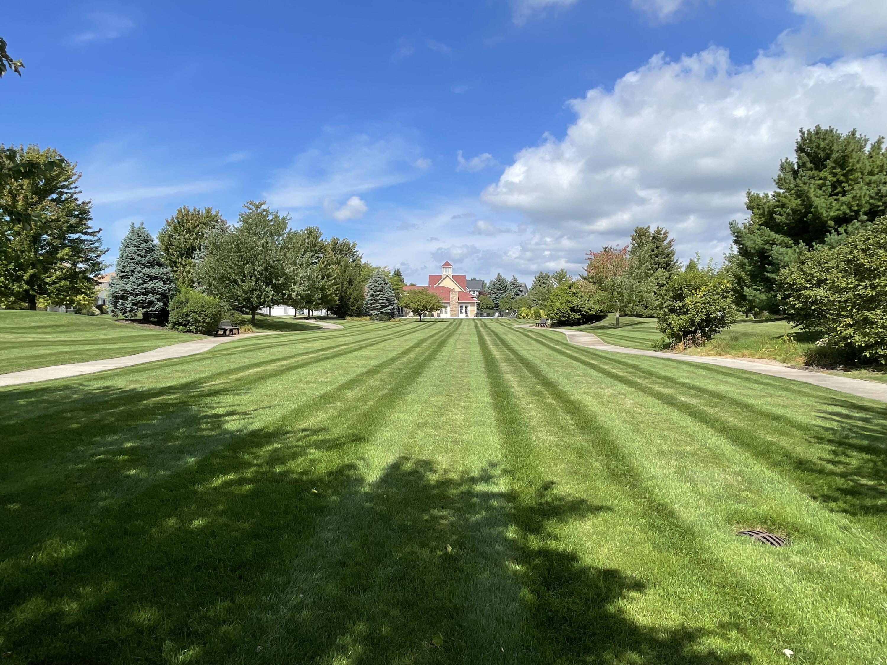 2118 Sherwood Avenue Holland MI 49423