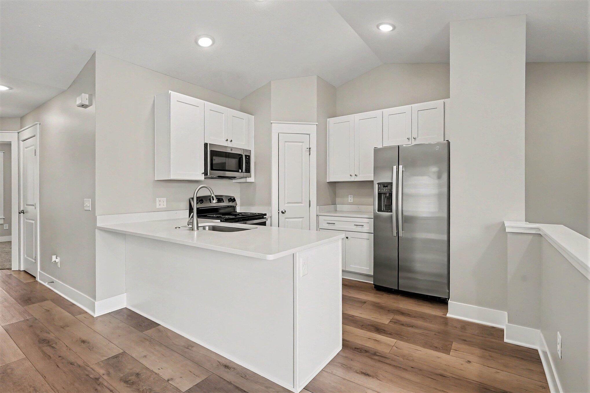 2118 Sherwood Avenue Holland MI 49423