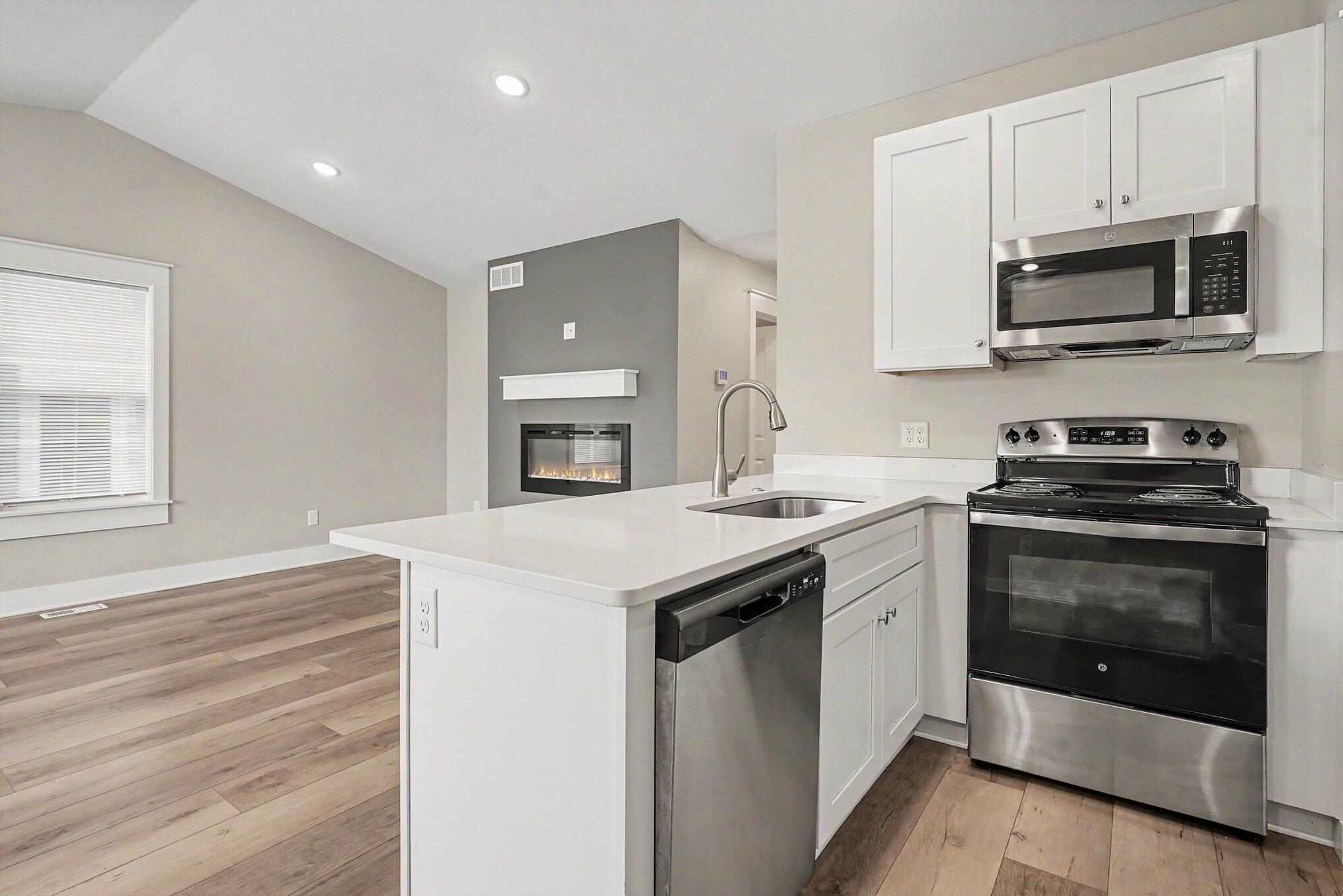 2118 Sherwood Avenue Holland MI 49423