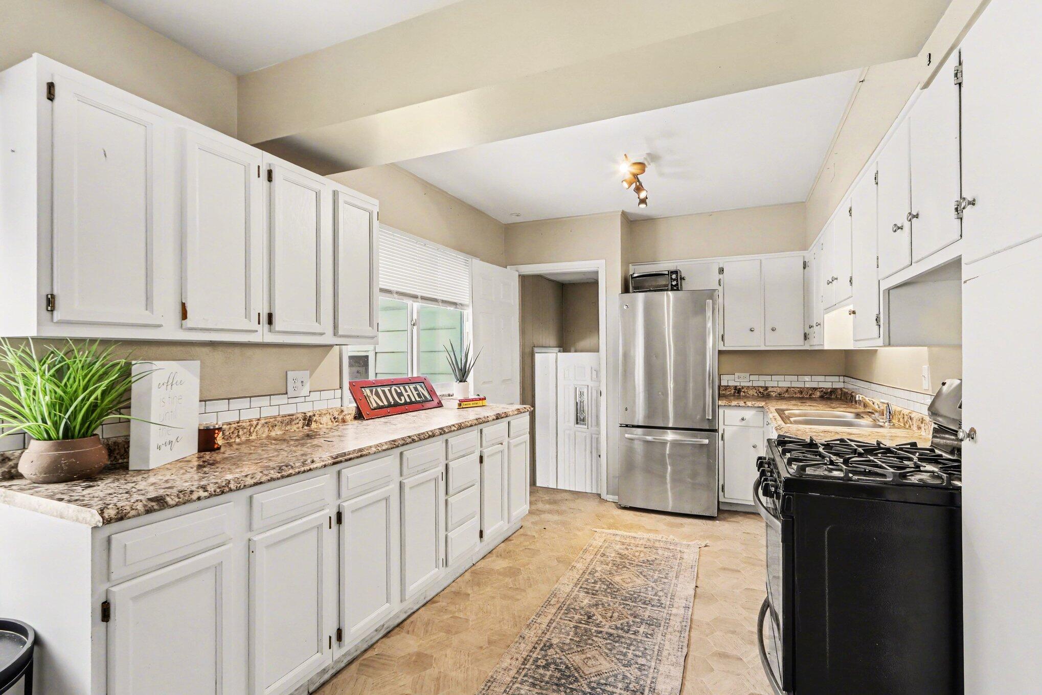 4372 E D Avenue Kalamazoo MI 49009