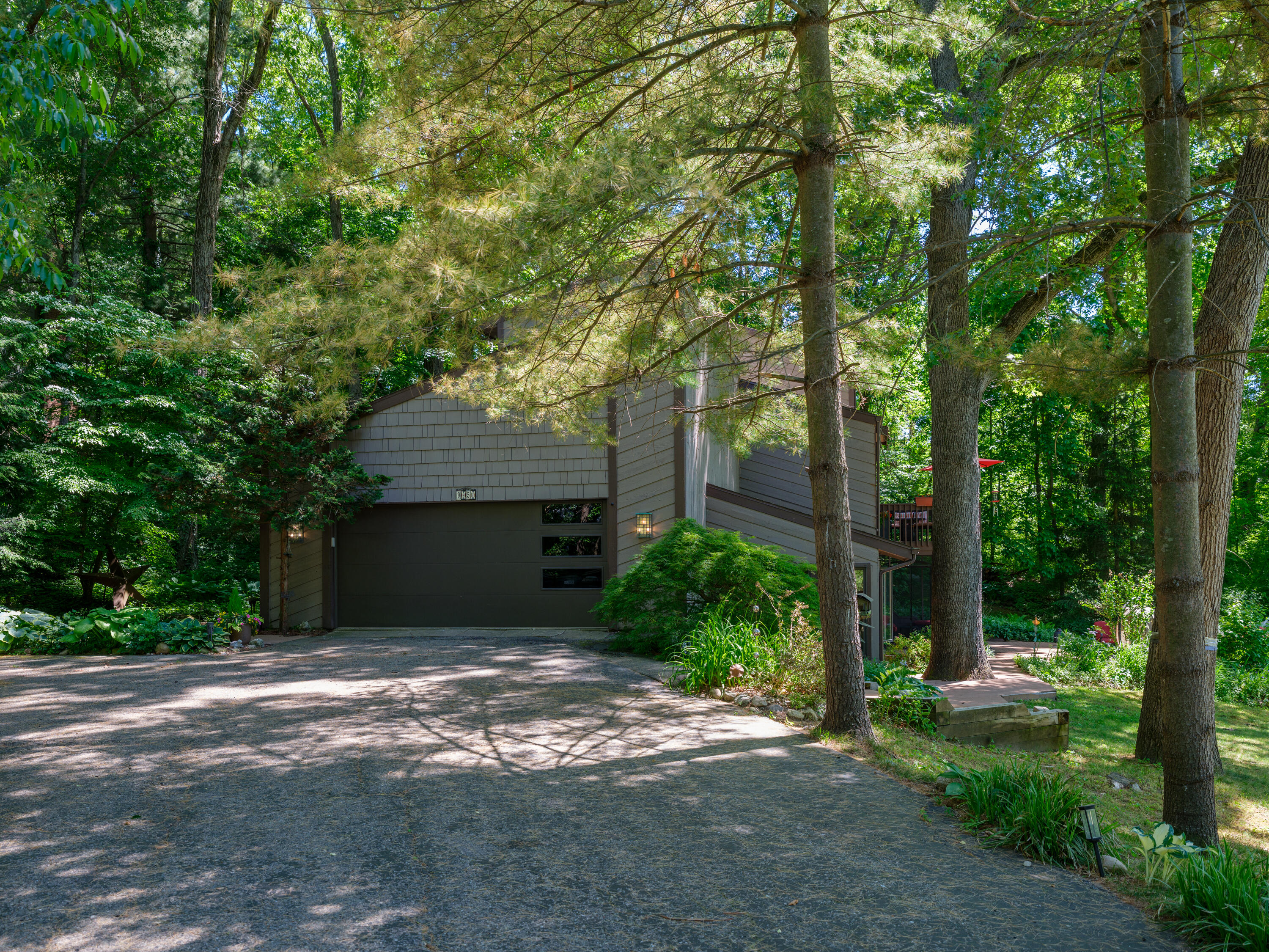 9951 Springwood Drive Kalamazoo MI 49009