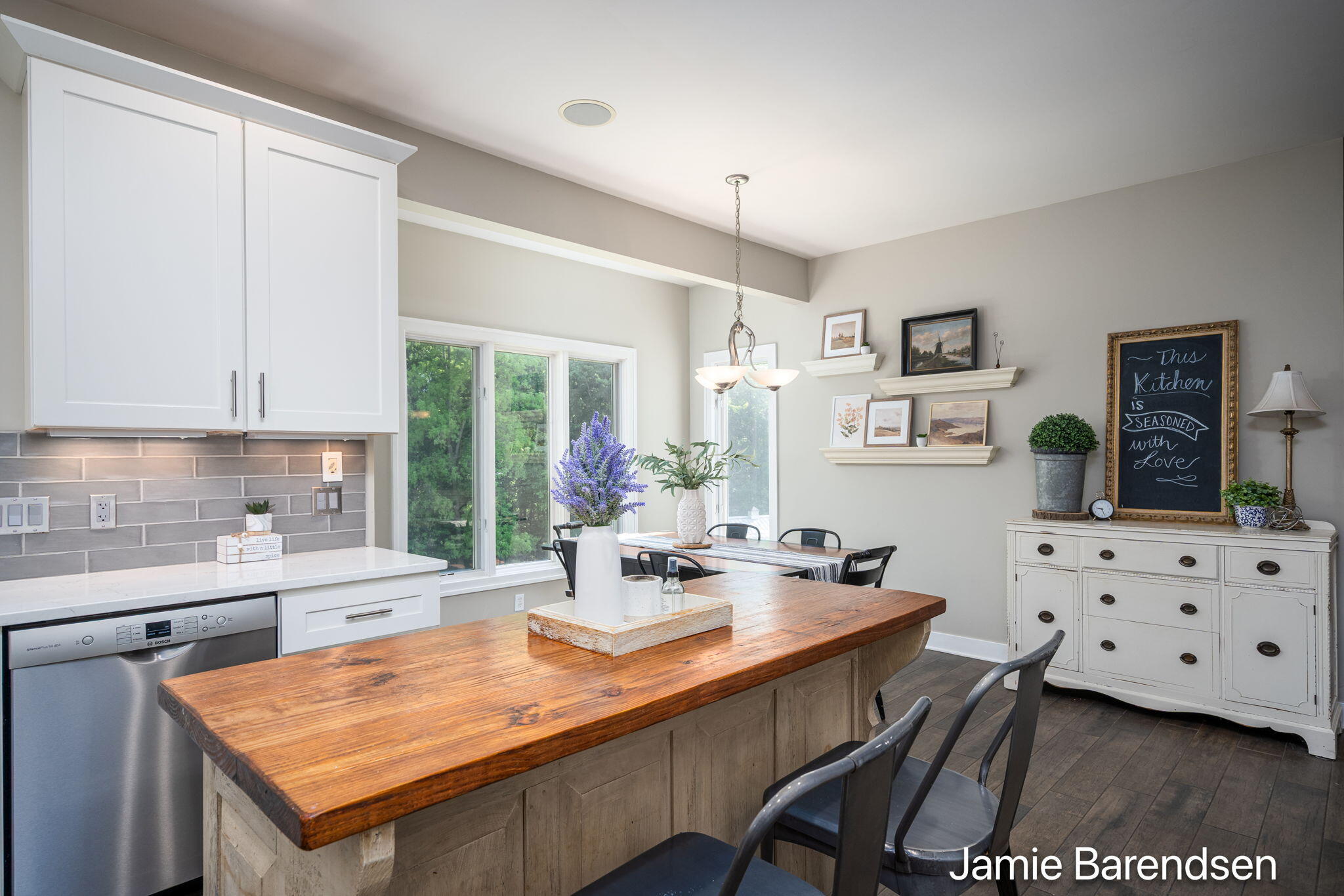 3521 Sunrise Lane NW Grand Rapids MI 49534