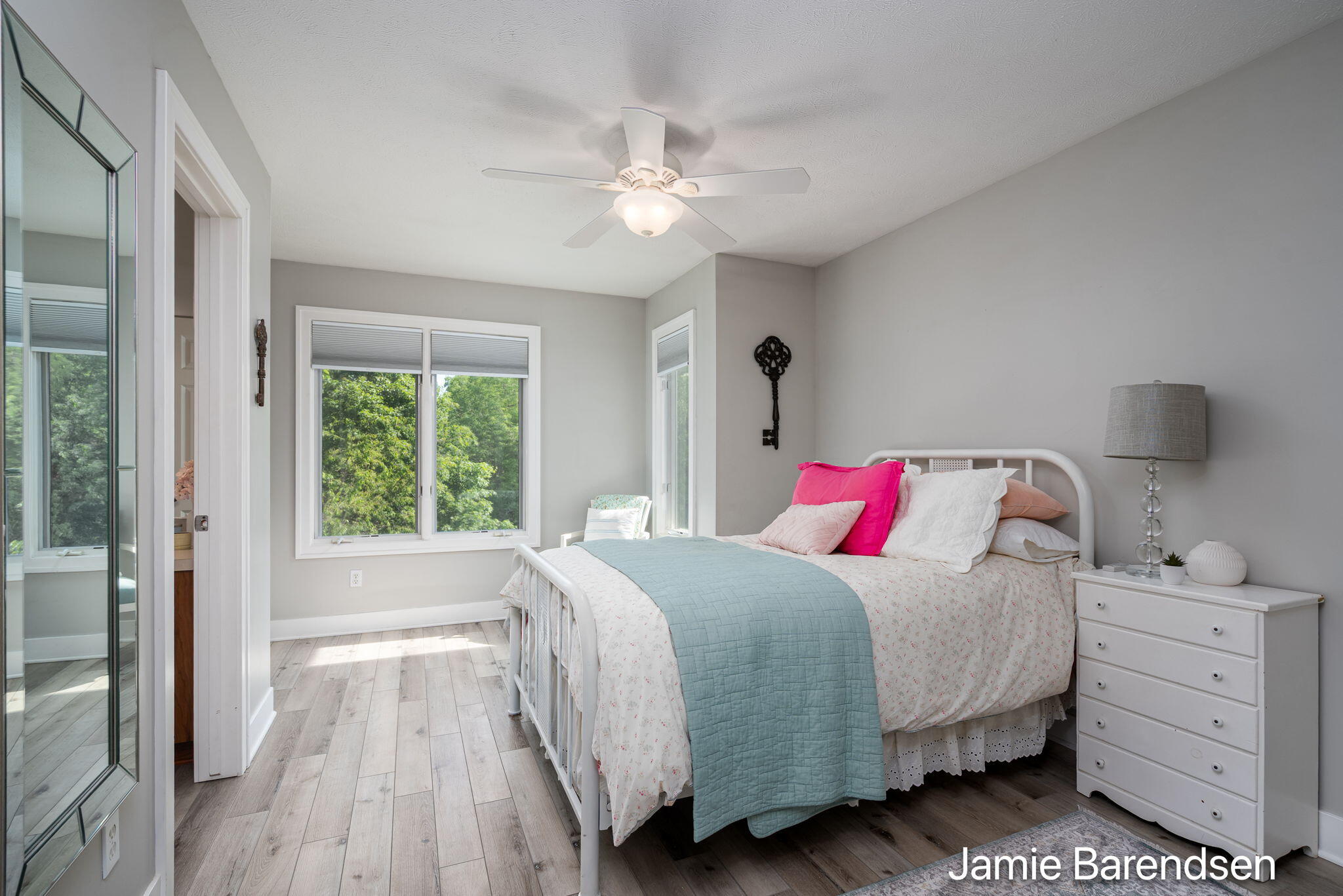 3521 Sunrise Lane NW Grand Rapids MI 49534