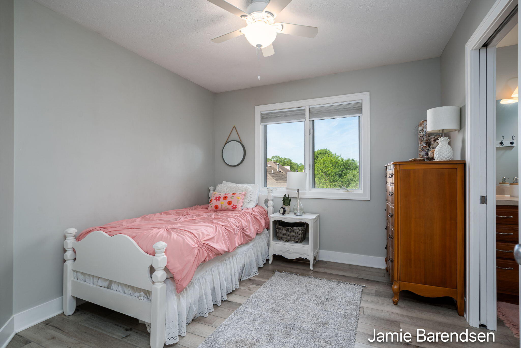 3521 Sunrise Lane NW Grand Rapids MI 49534