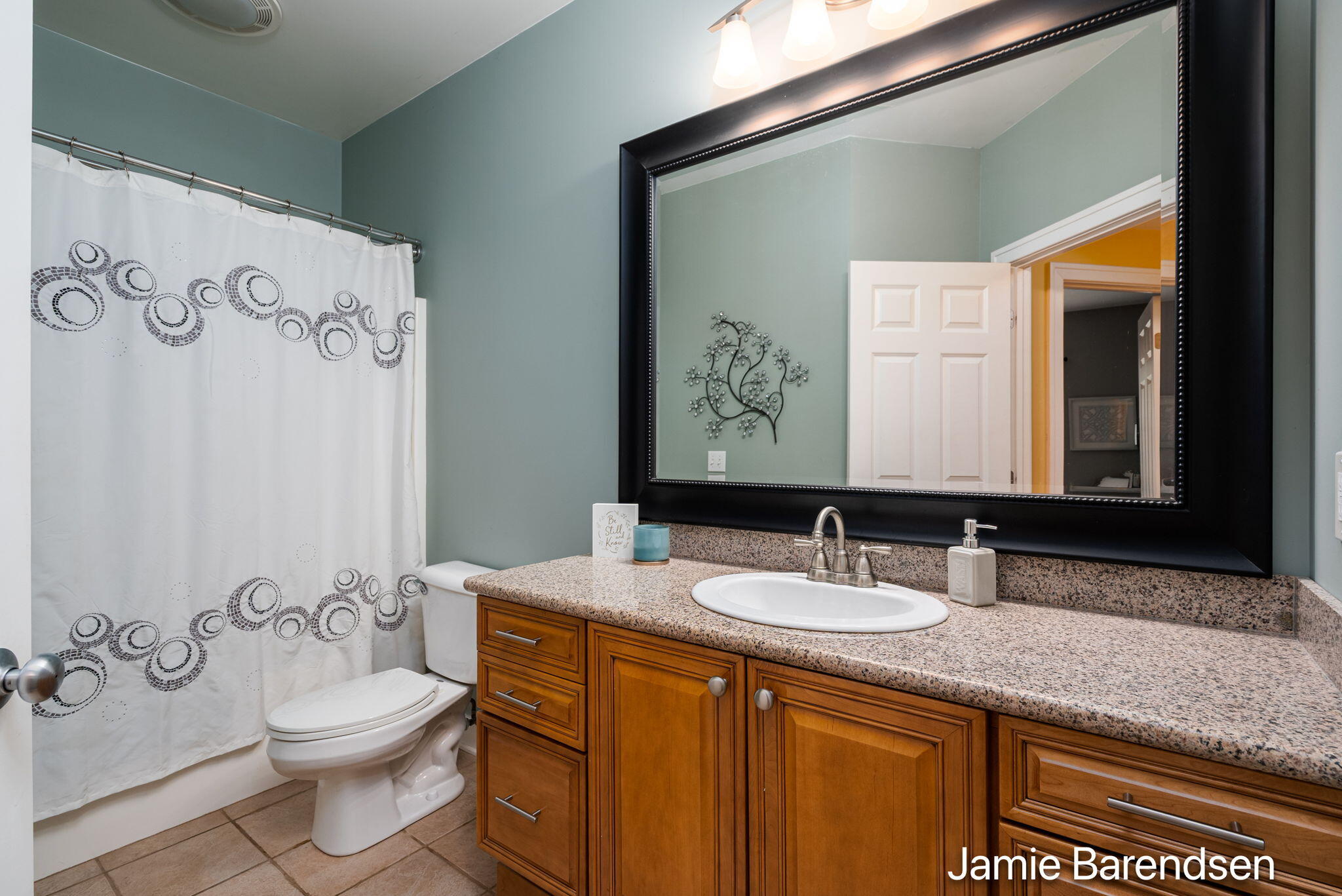 3521 Sunrise Lane NW Grand Rapids MI 49534
