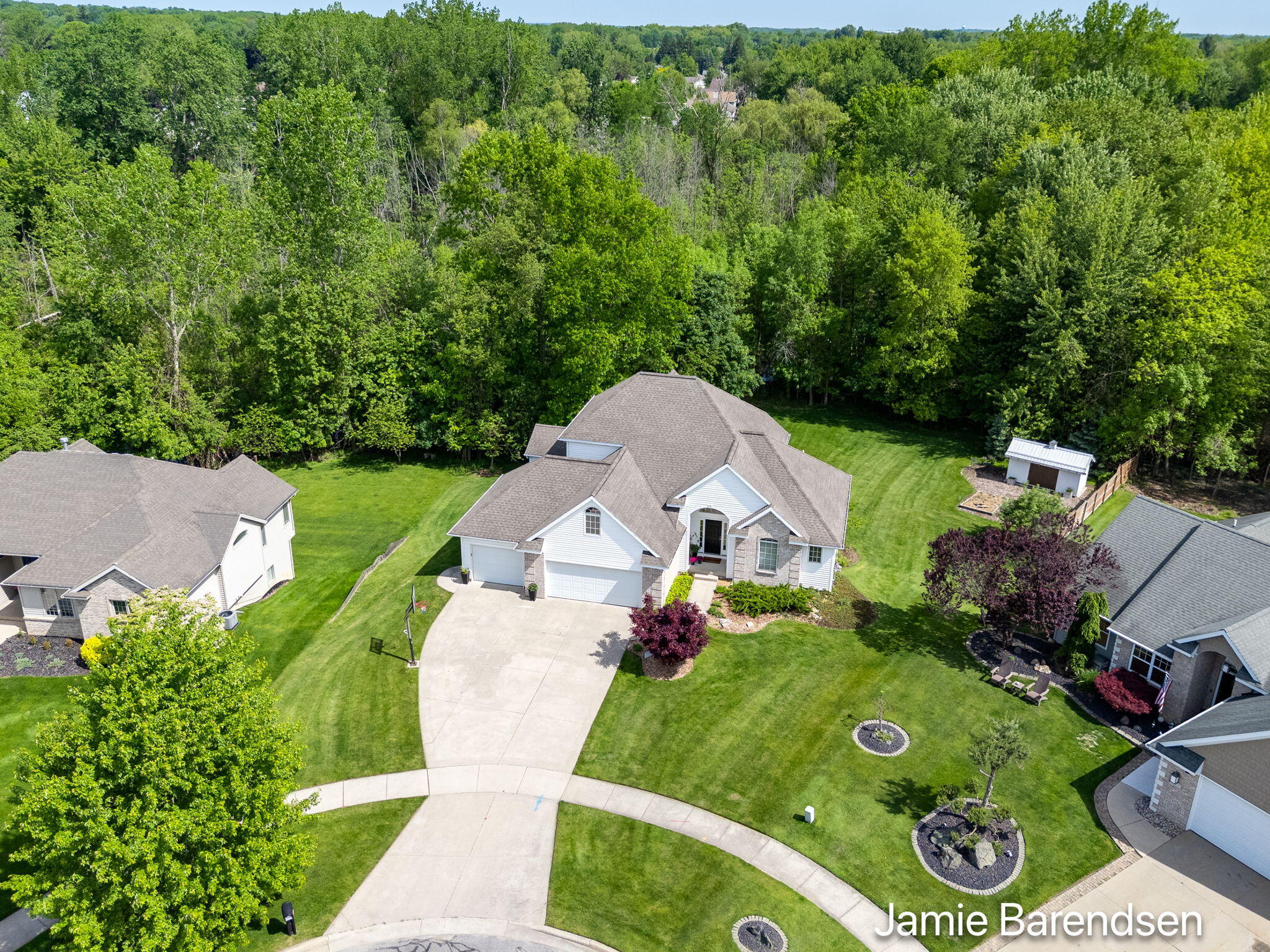 3521 Sunrise Lane NW Grand Rapids MI 49534