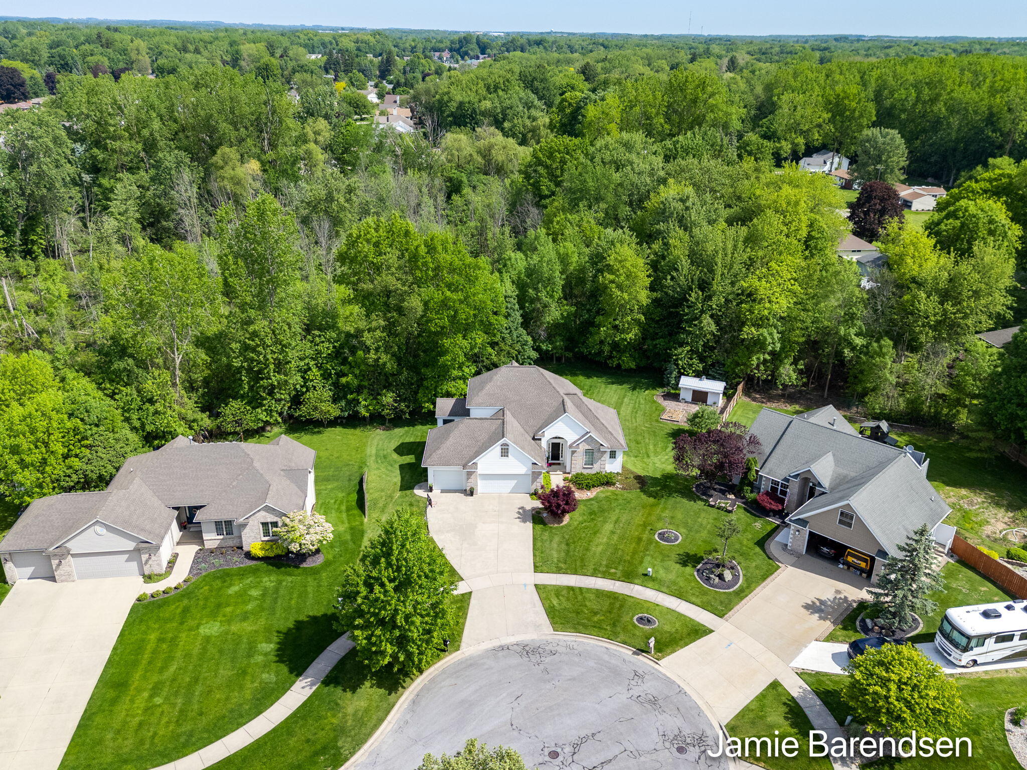 3521 Sunrise Lane NW Grand Rapids MI 49534