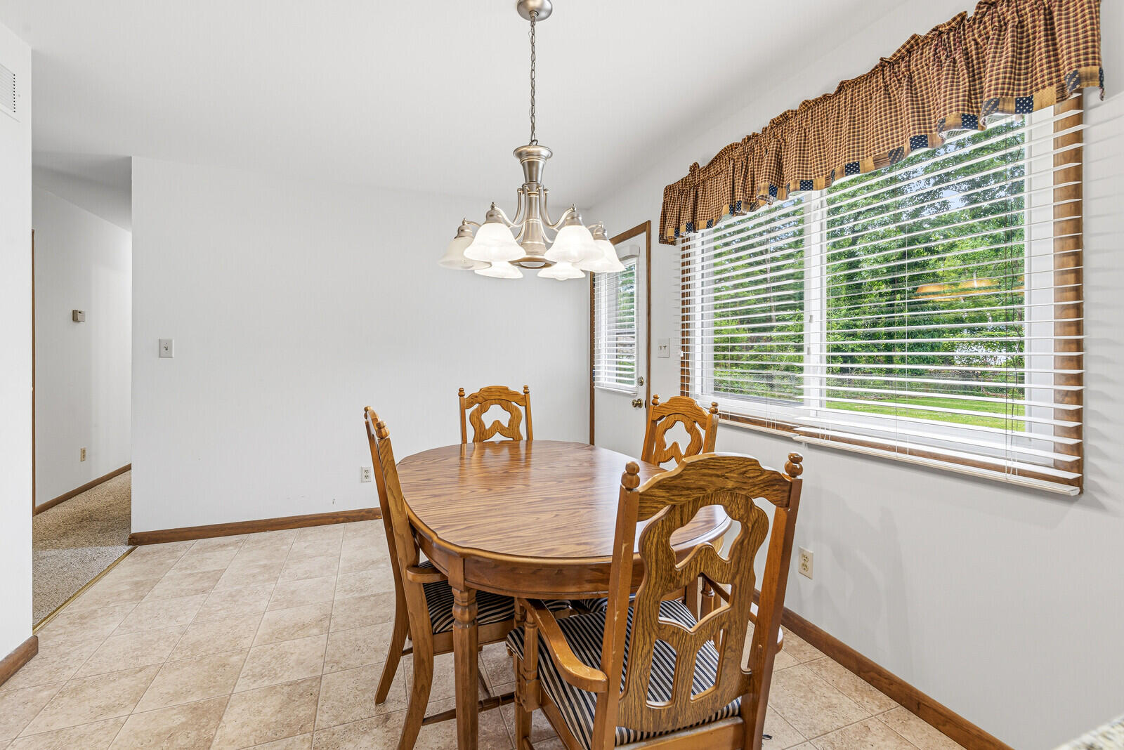 68850 3rd Street Edwardsburg MI 49112