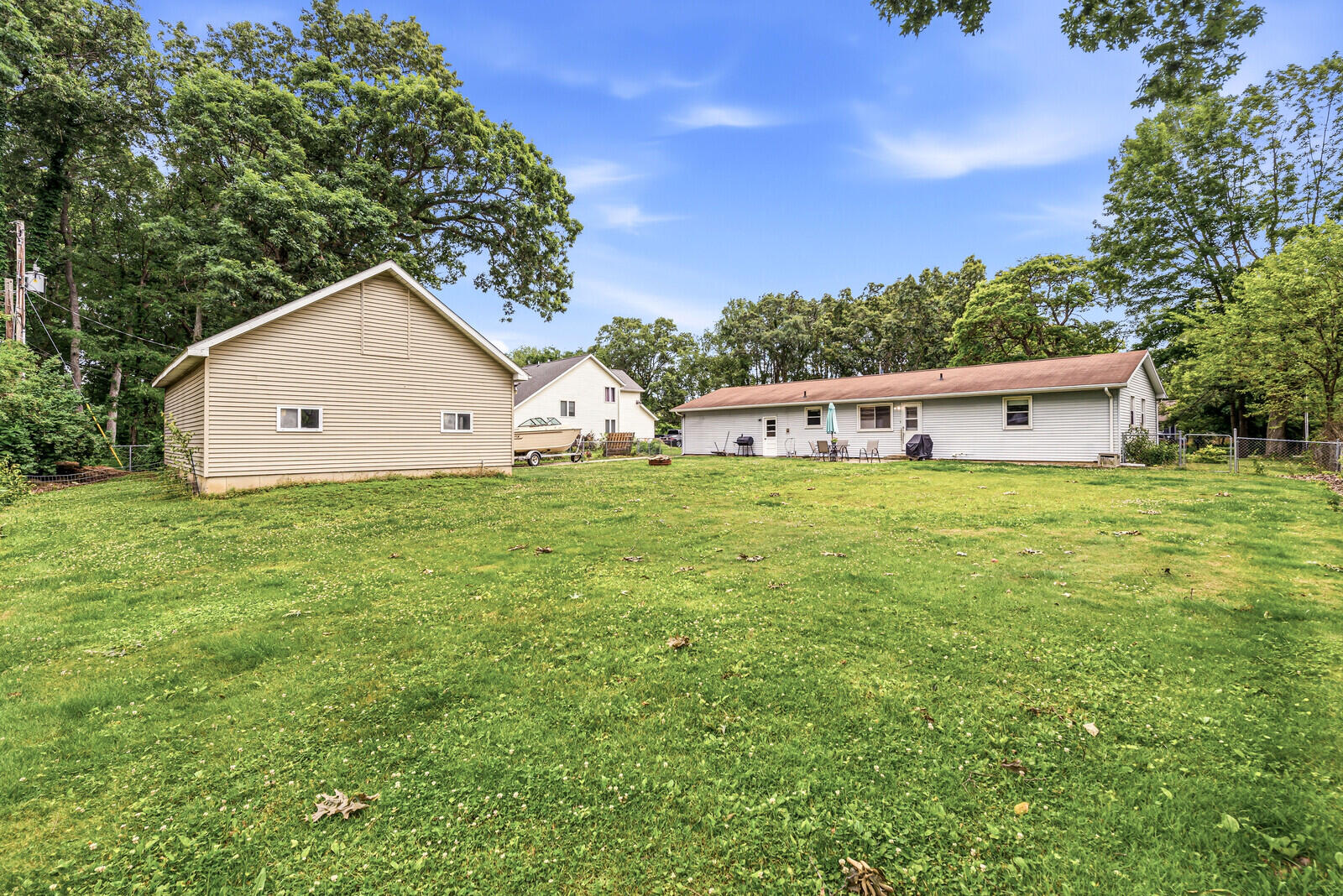 68850 3rd Street Edwardsburg MI 49112