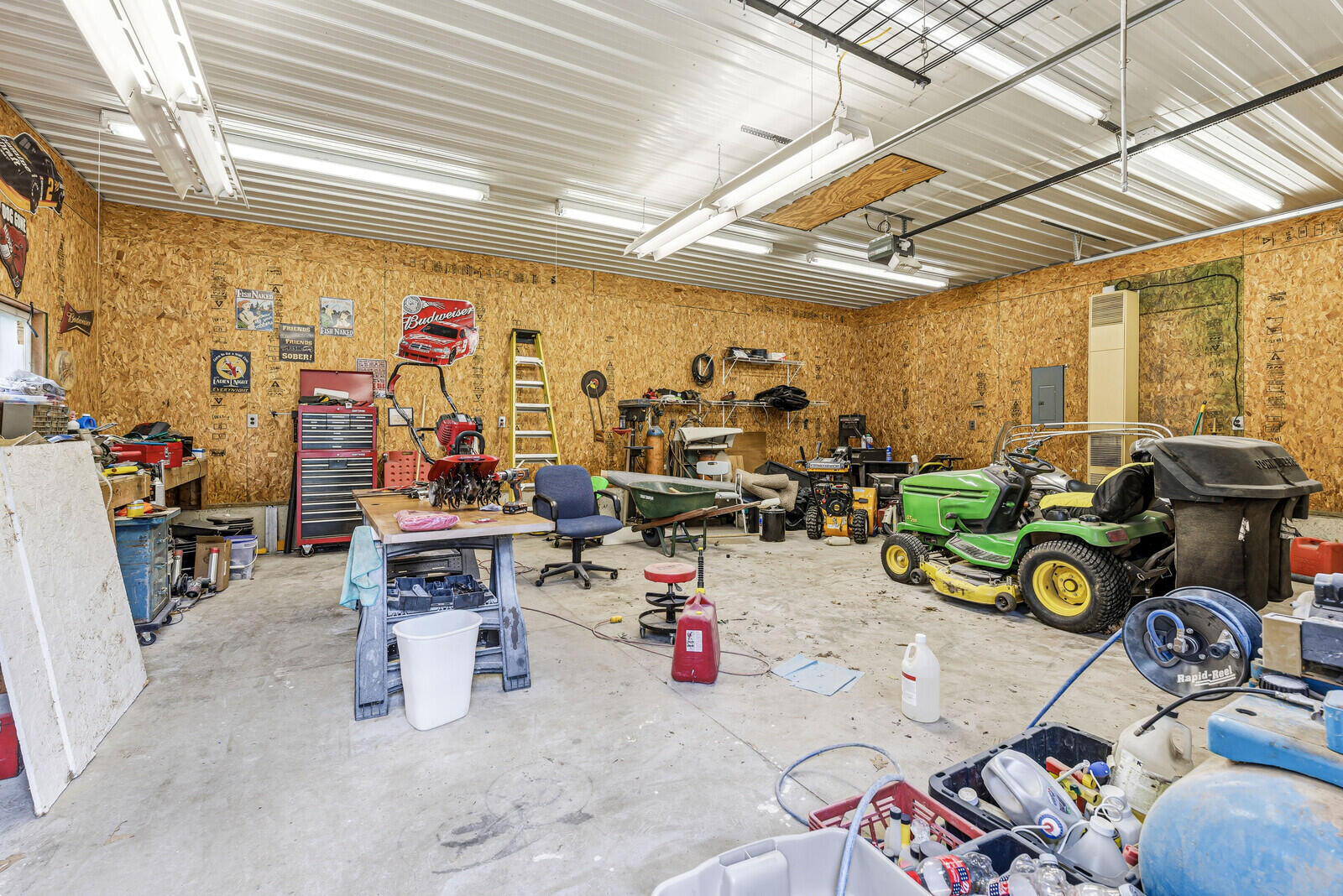 68850 3rd Street Edwardsburg MI 49112