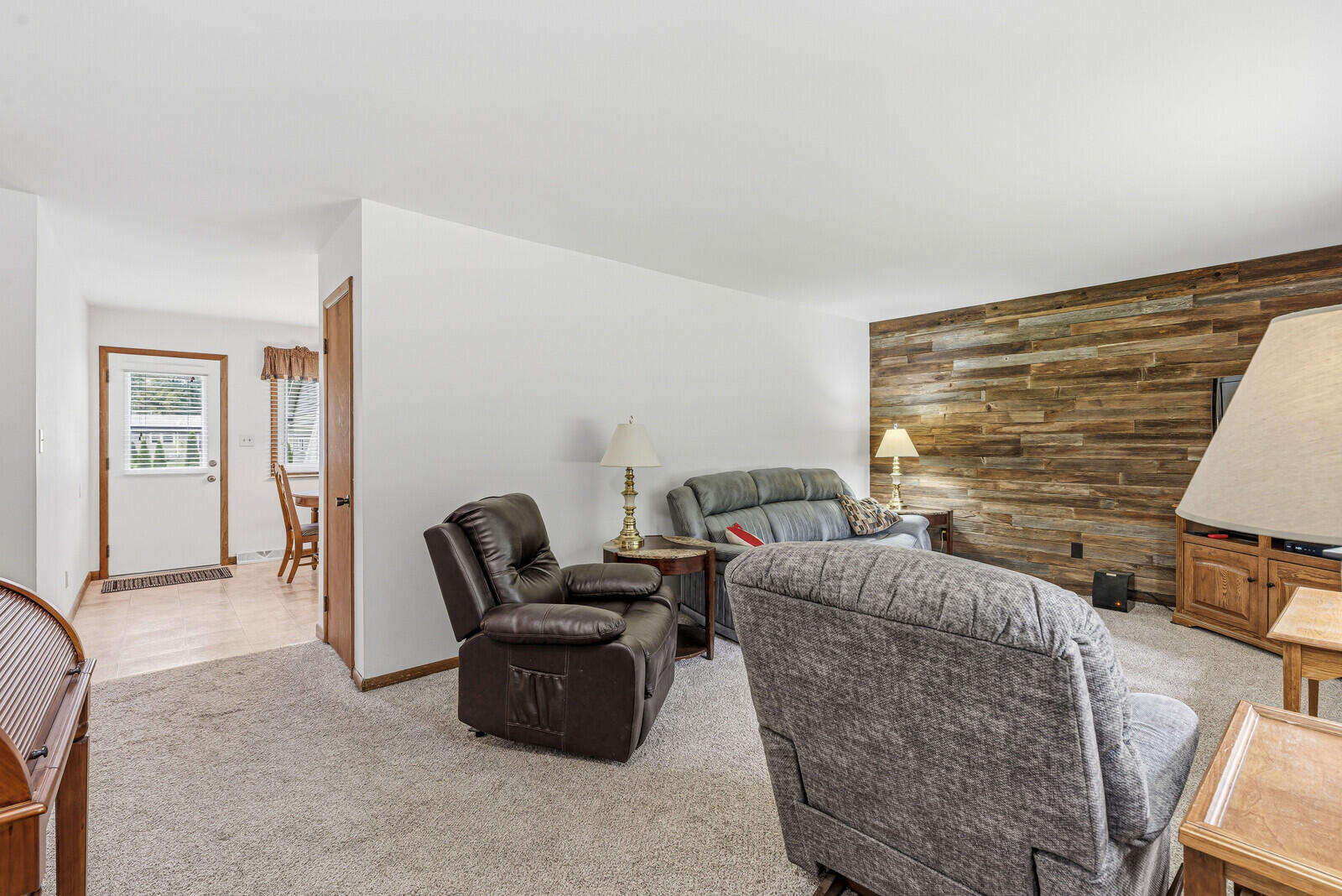 68850 3rd Street Edwardsburg MI 49112