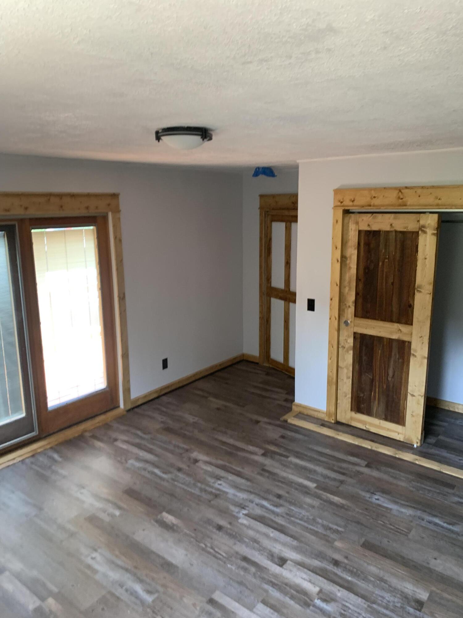 576 Pipestone Street Benton Harbor MI 49022